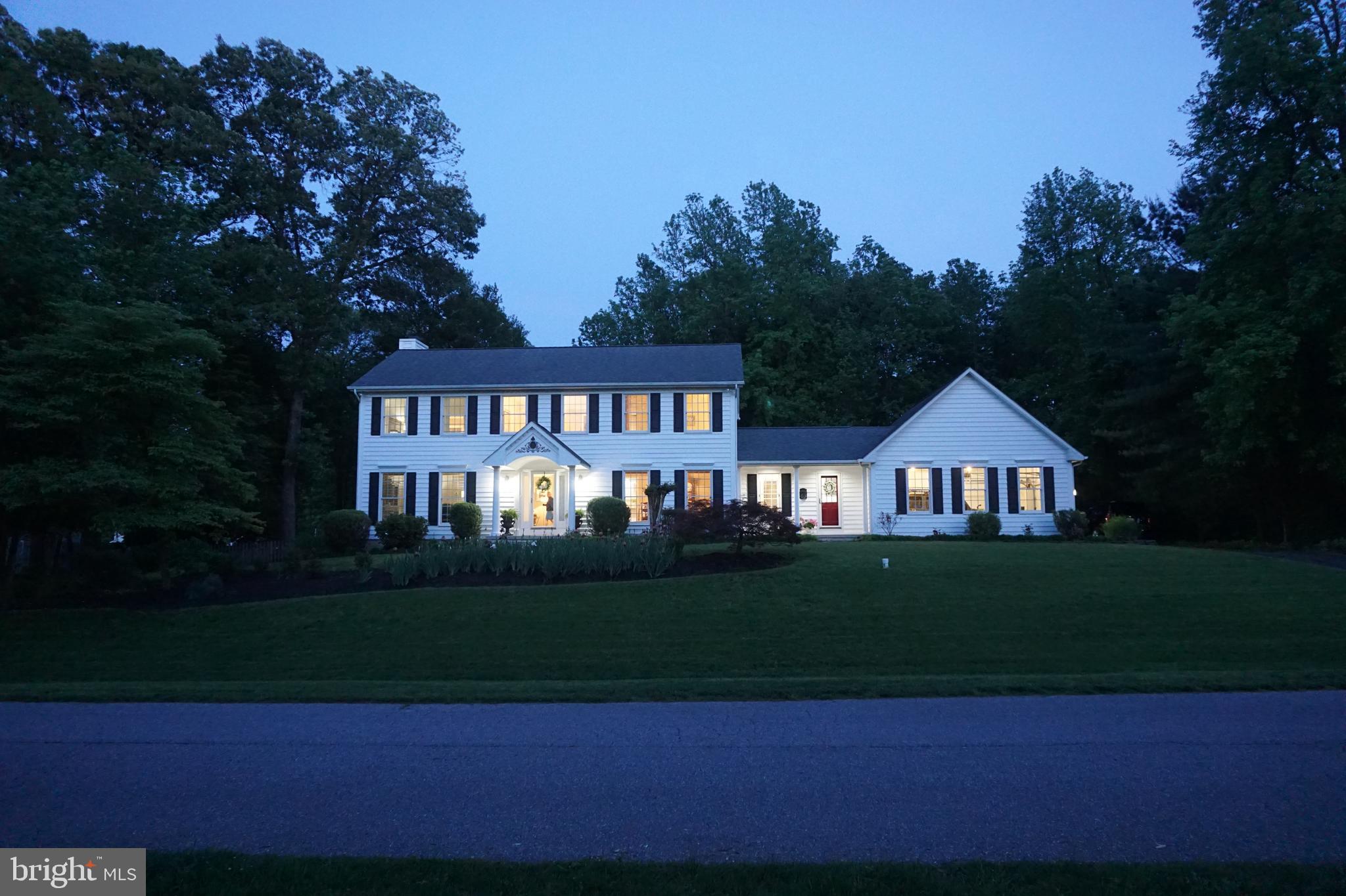***THIS IS A LIMITED SERVICE LISTING***YOU'LL FALL IN LOVE WITH THIS STUNNING CUSTOM BUILT COLONIAL SITUATED ON .91 ACRE PREMIUM CORNER LOT IN A PEACEFUL COMMUNITY WITH PRIVATE BEACH***TURNKEY HOME FULL OF NATURAL LIGHT & FRESHLY PAINTED THROUGHOUT*MAIL LEVEL INCLUDES A SPACIOUS OPEN FLOOR PLAN WITH TWO STORY FOYER, NEW GORGEOUS HARDWOOD FLOORING, GOURMET KITCHEN WITH AMPLE COUNTER & CABINET SPACE, AMAZING SUN-ROOM WITH CATHEDRAL CEILING, FAMILY ROOM WITH FIREPLACE & BUILT-INS, FORMAL DINING ROOM, FORMAL LIVING ROOM, NEW FULL BATHROOM & LAUNDRY AREA/MUDROOM*UPPER LEVEL IS COMPLETE WITH OPEN STAIR CASE, FOUR GENEROUS SIZE BEDROOMS ALL WITH NEW CARPET, BEAUTIFUL OWNERS SUITE WITH VAULTED CEILING, WALK-IN CLOSET AND RELAXING SPA-LIKE MASTER BATH RETREAT*MASSIVE UNFINISHED LOWER LEVEL WITH FULL BATH ROUGH-IN & ENDLESS POSSIBILITIES*EXTERIOR OFFERS A LUSH VIBRANTLY GREEN LAWN, NATIVE GARDEN LANDSCAPING, REAR DECK, FLAGSTONE PATIO AND FULLY FENCED BACKYARD*HUGE THREE CAR SIDE ENTRY GARAGE WITH CONVENIENT UTILITY WASH TUB***READY TO MOVE RIGHT IN***
