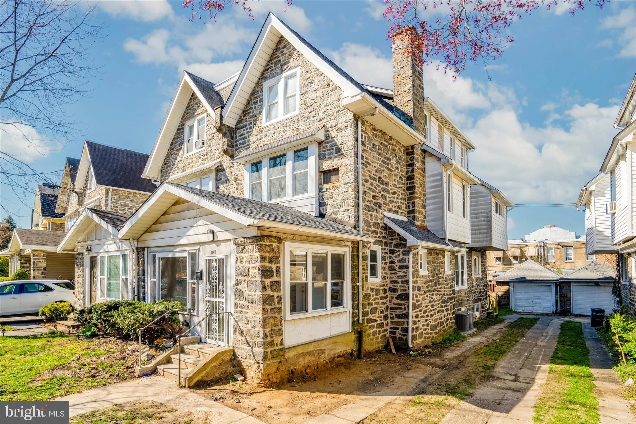 Philadelphia, Pennsylvania 19151, United States, 1 Bedroom Bedrooms, ,1 BathroomBathrooms,Residential,Active,99303