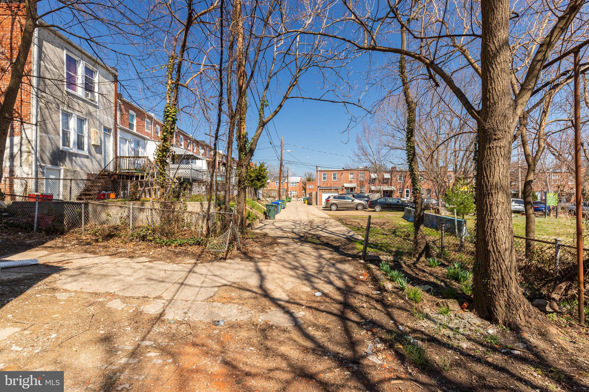 WAVERLY - Residential