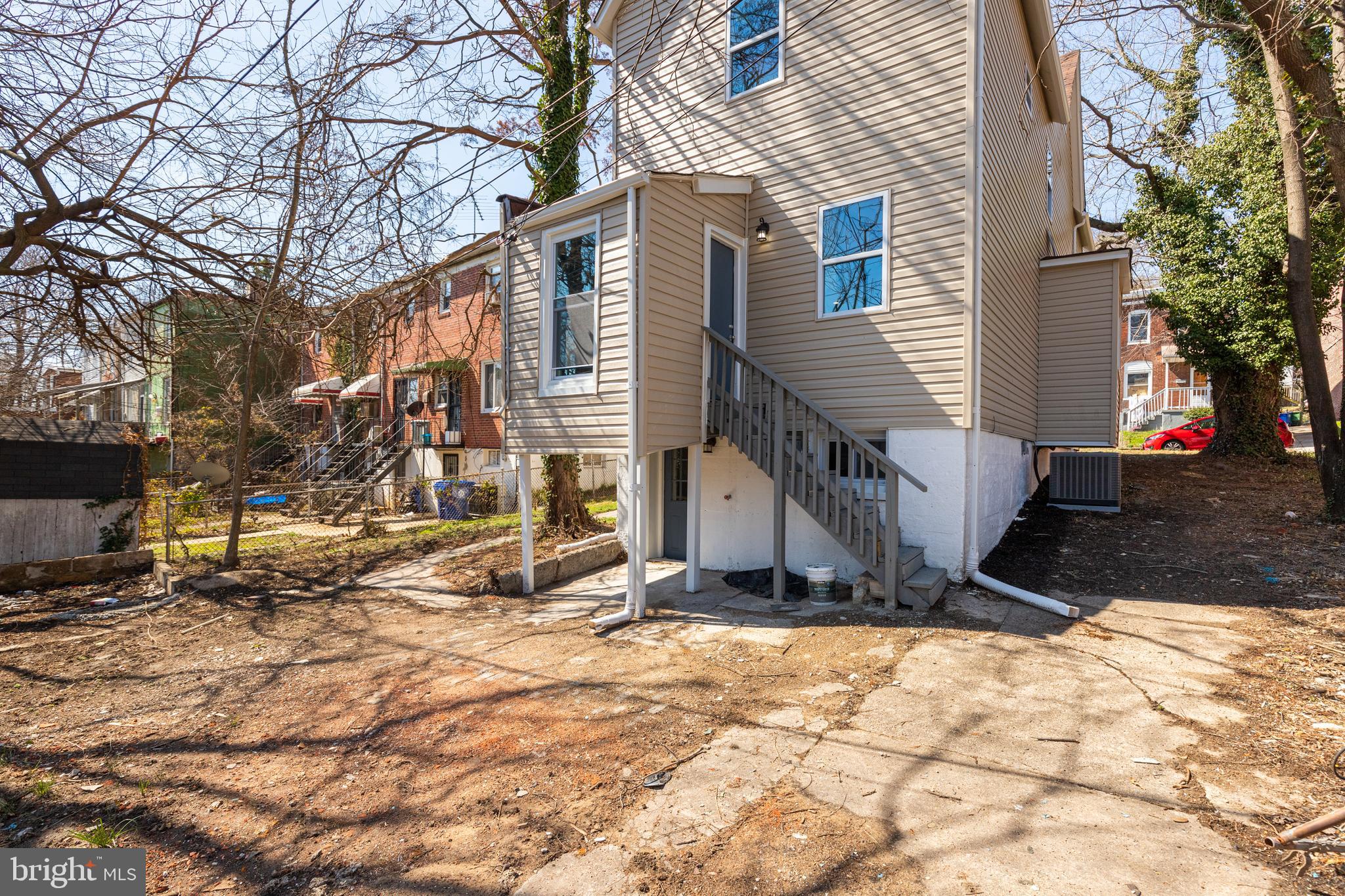 WAVERLY - Residential