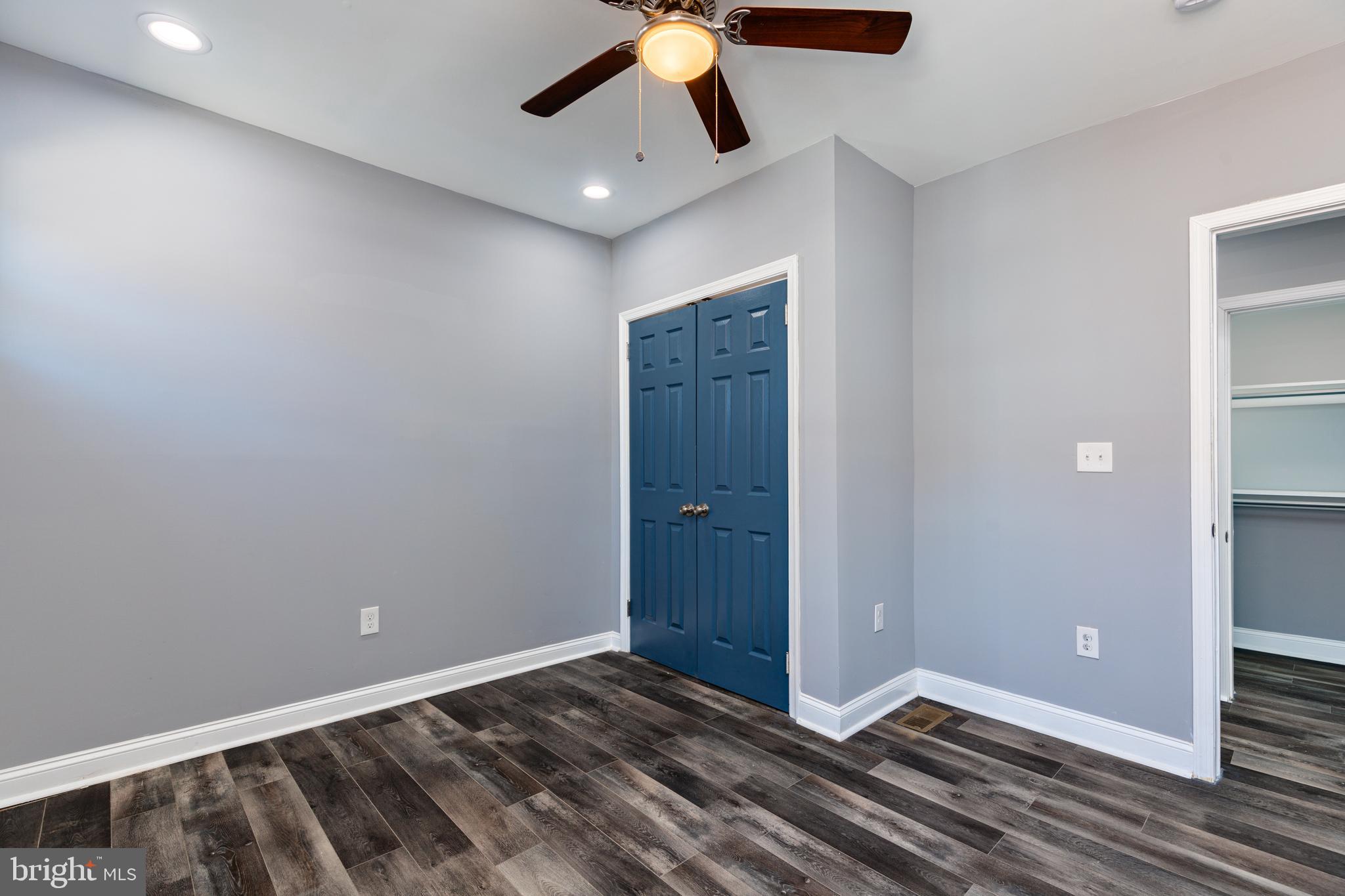 WAVERLY - Residential