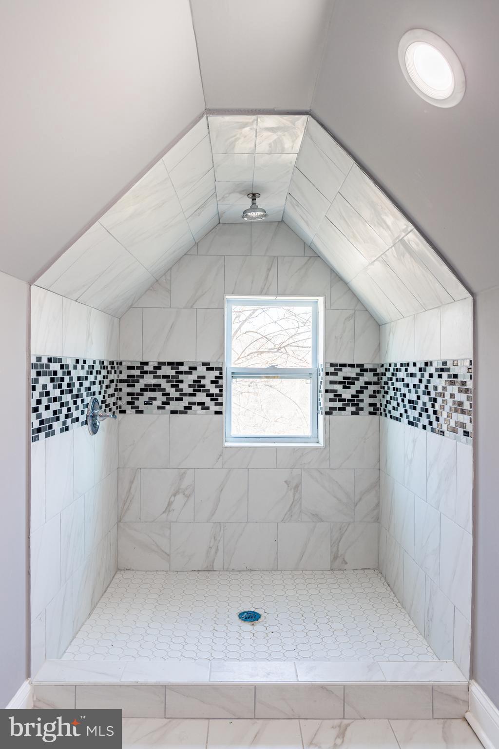 WAVERLY - Residential