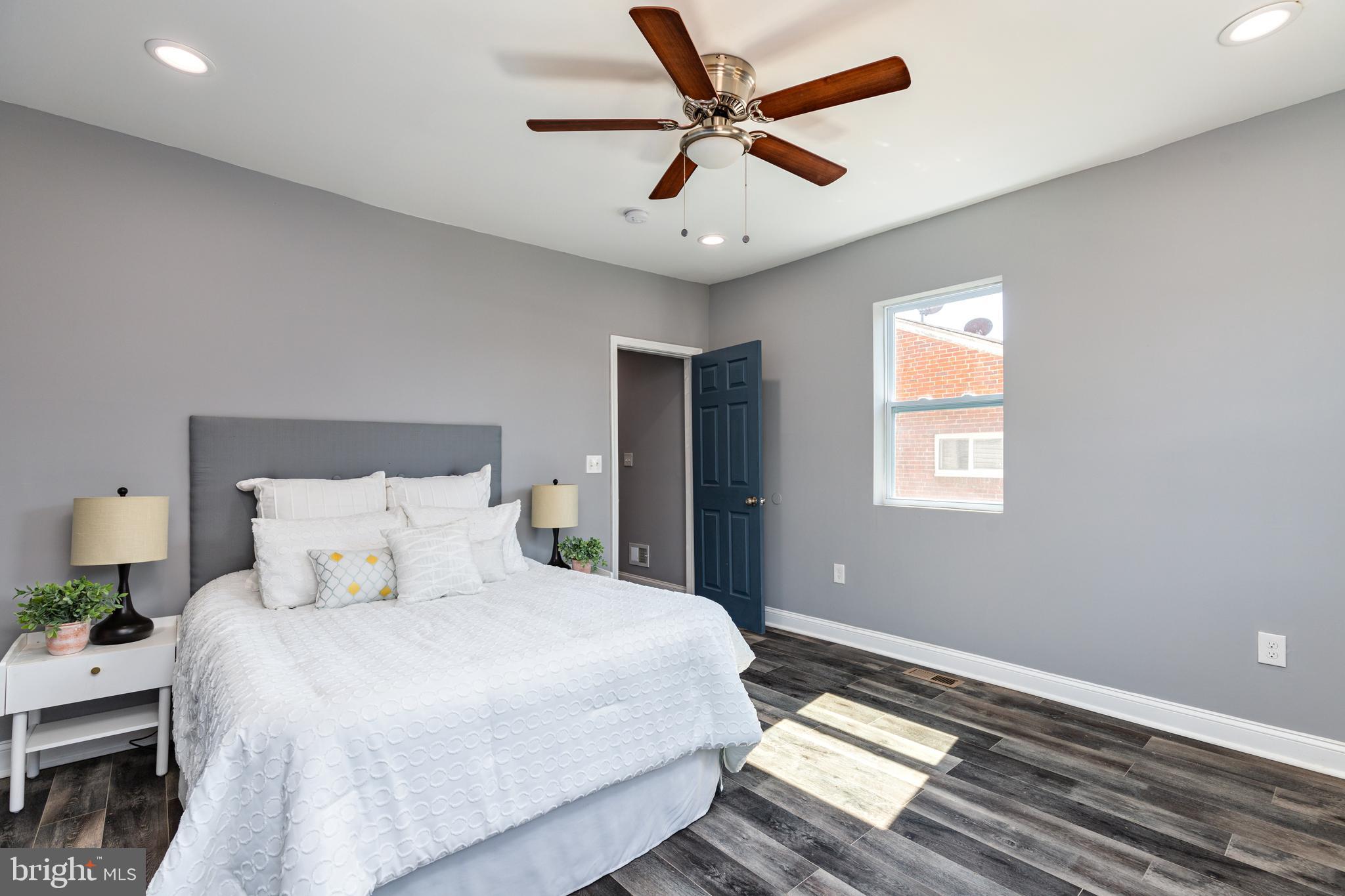 WAVERLY - Residential