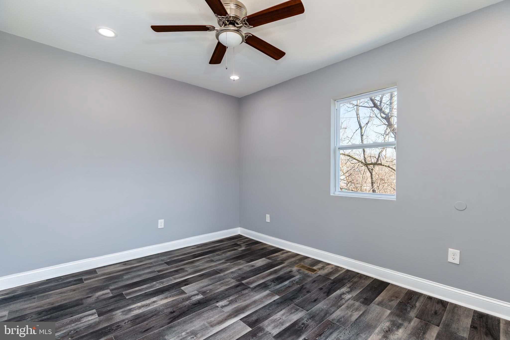 WAVERLY - Residential