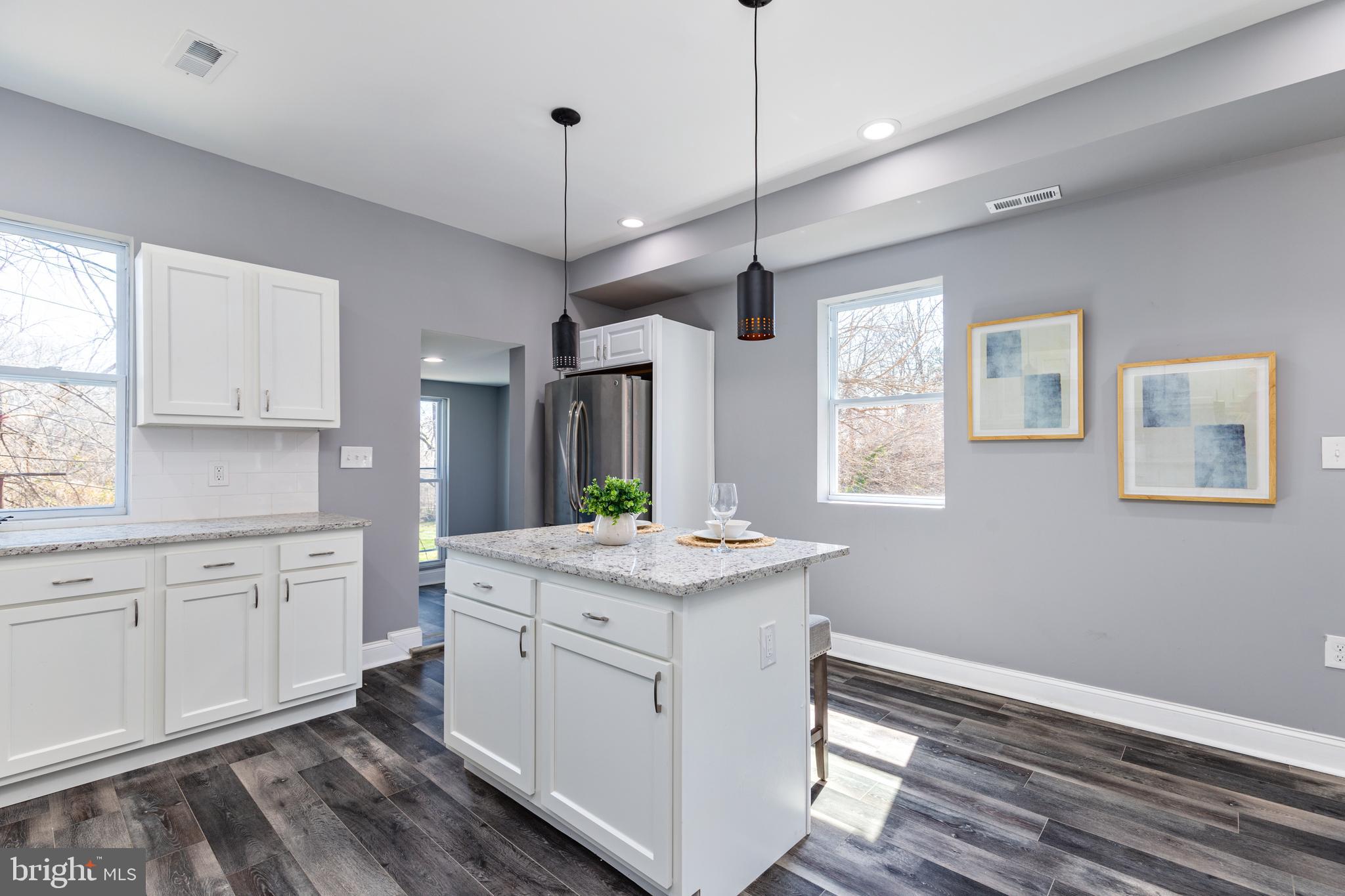 WAVERLY - Residential