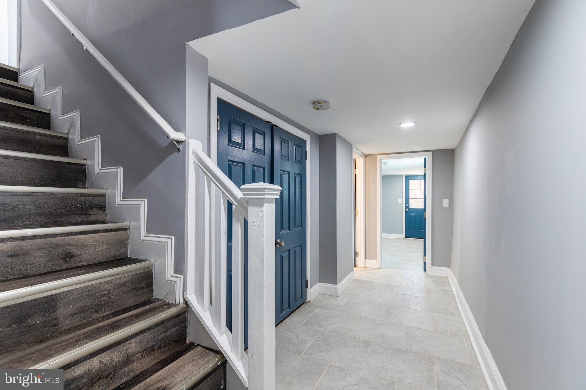 WAVERLY - Residential