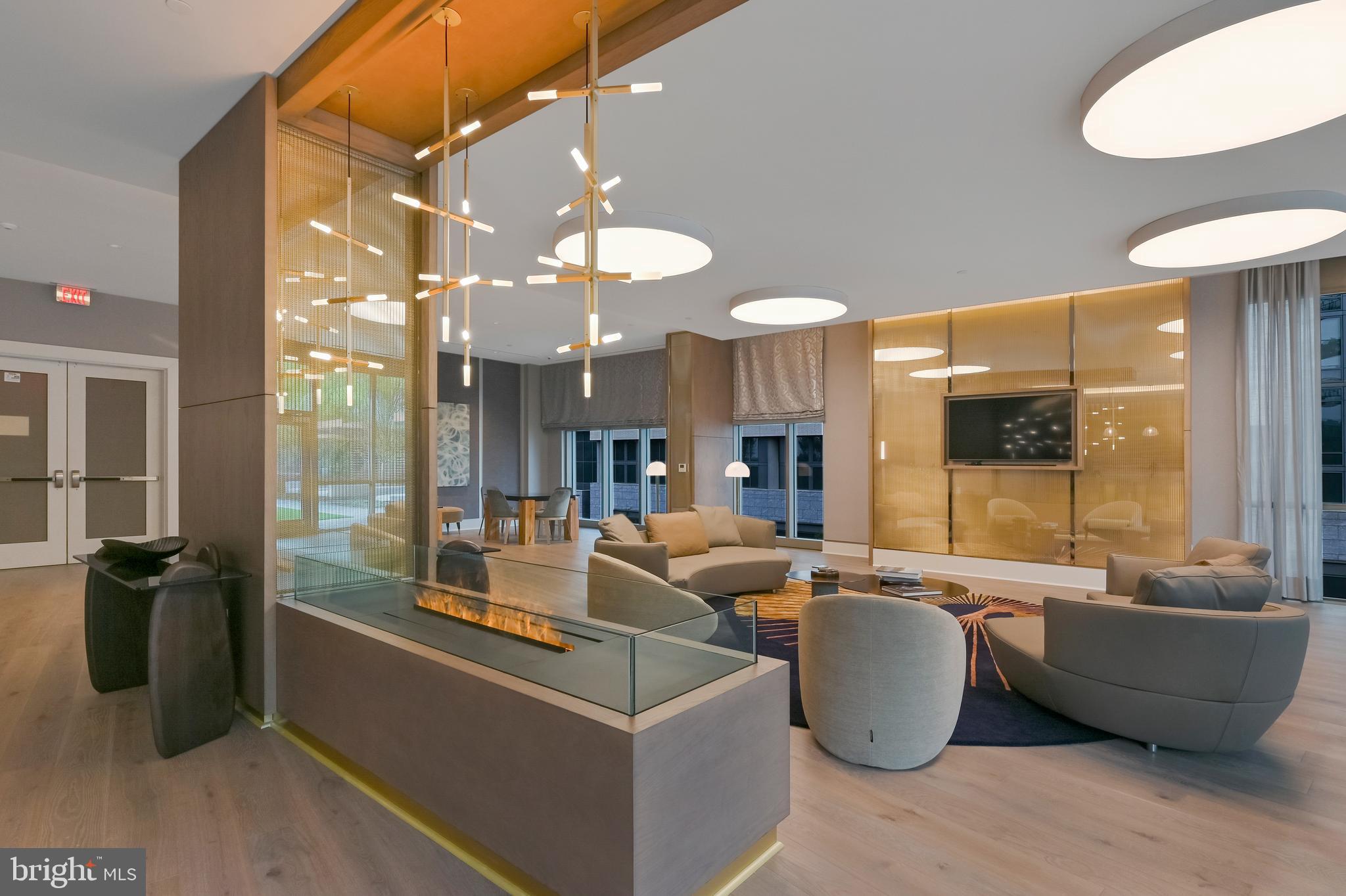 TYSONS CORNER - Residential Lease