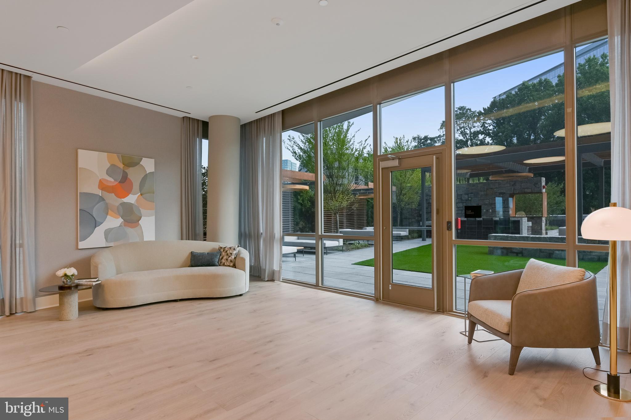 TYSONS CORNER - Residential Lease