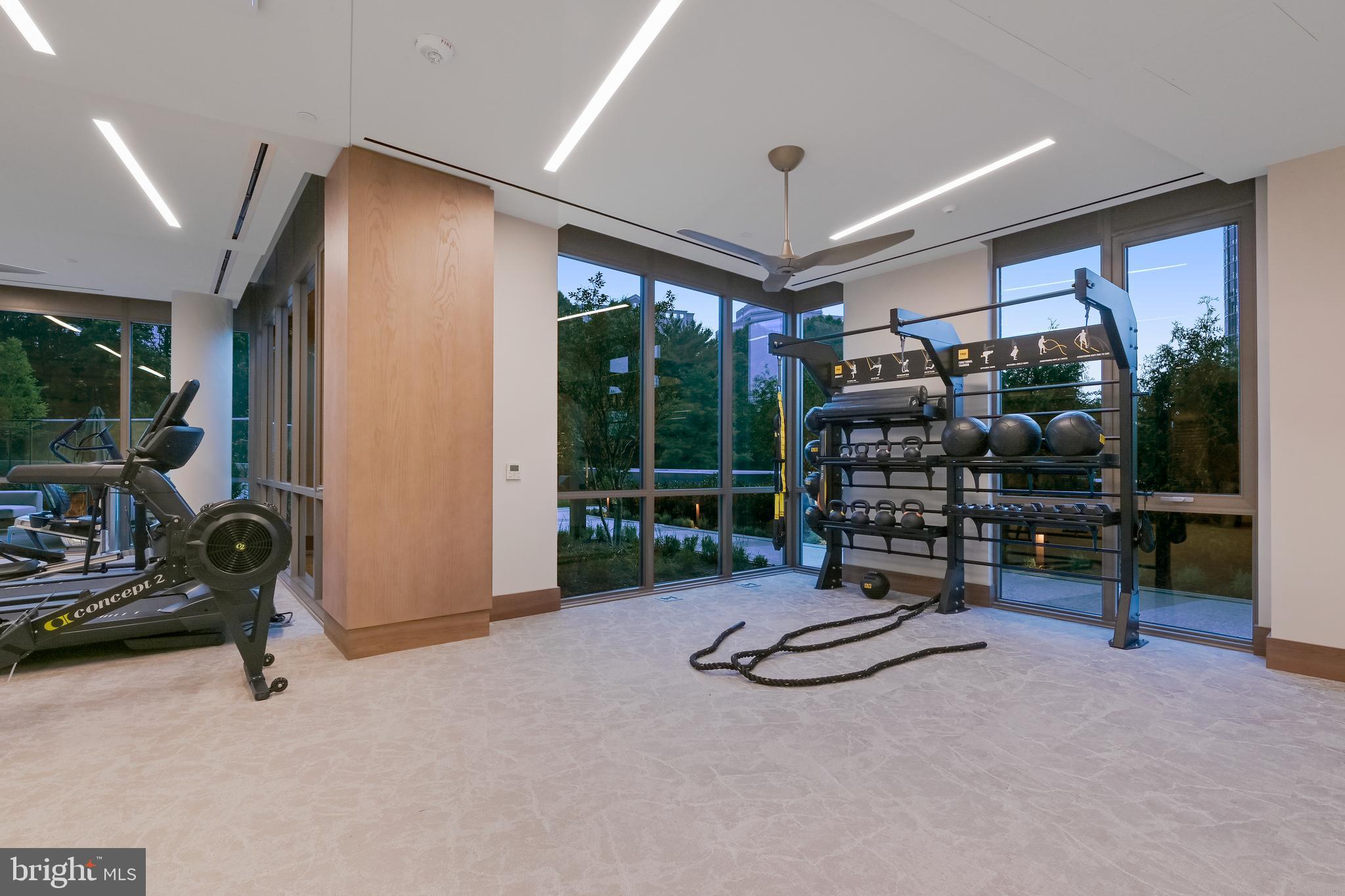 TYSONS CORNER - Residential Lease