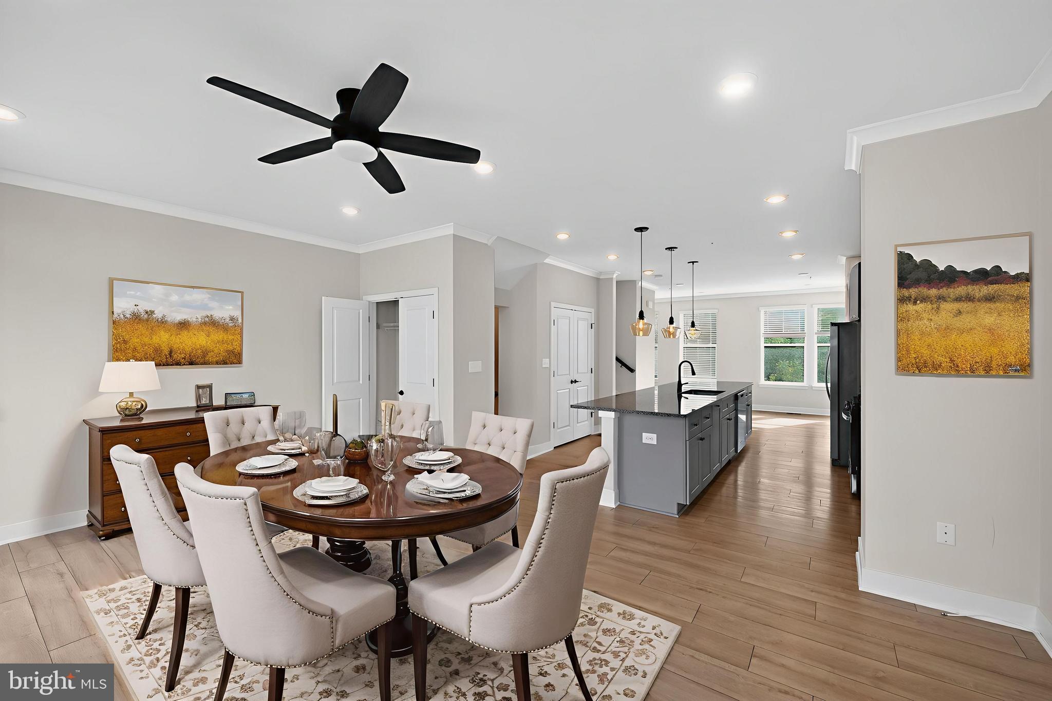 MEDFIELD - Residential