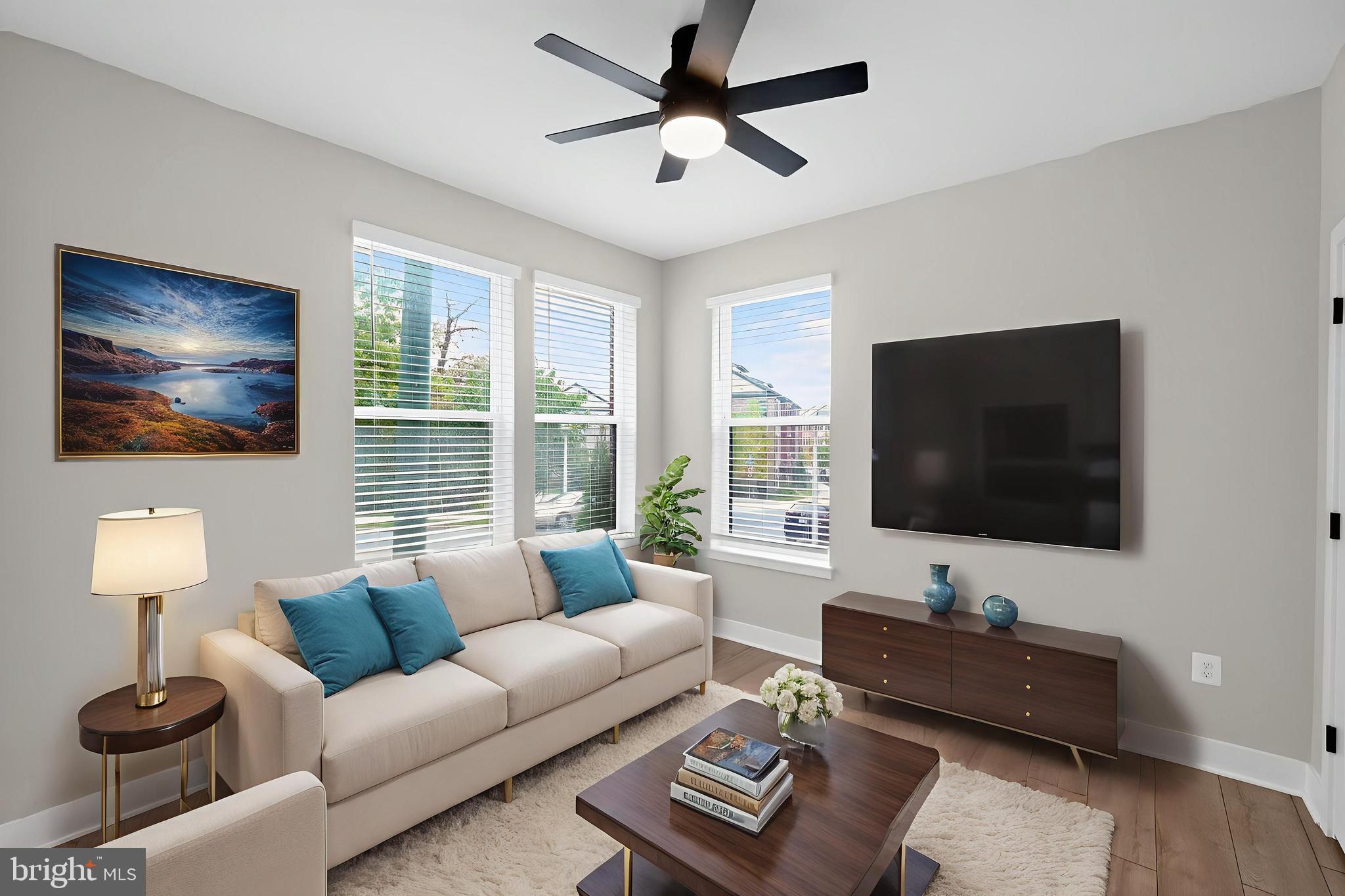 MEDFIELD - Residential