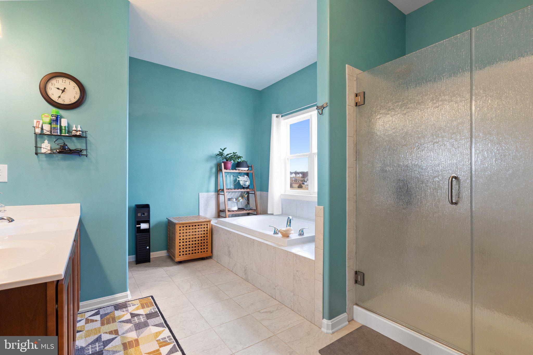 STONE RIDGE ESTATES - Residential