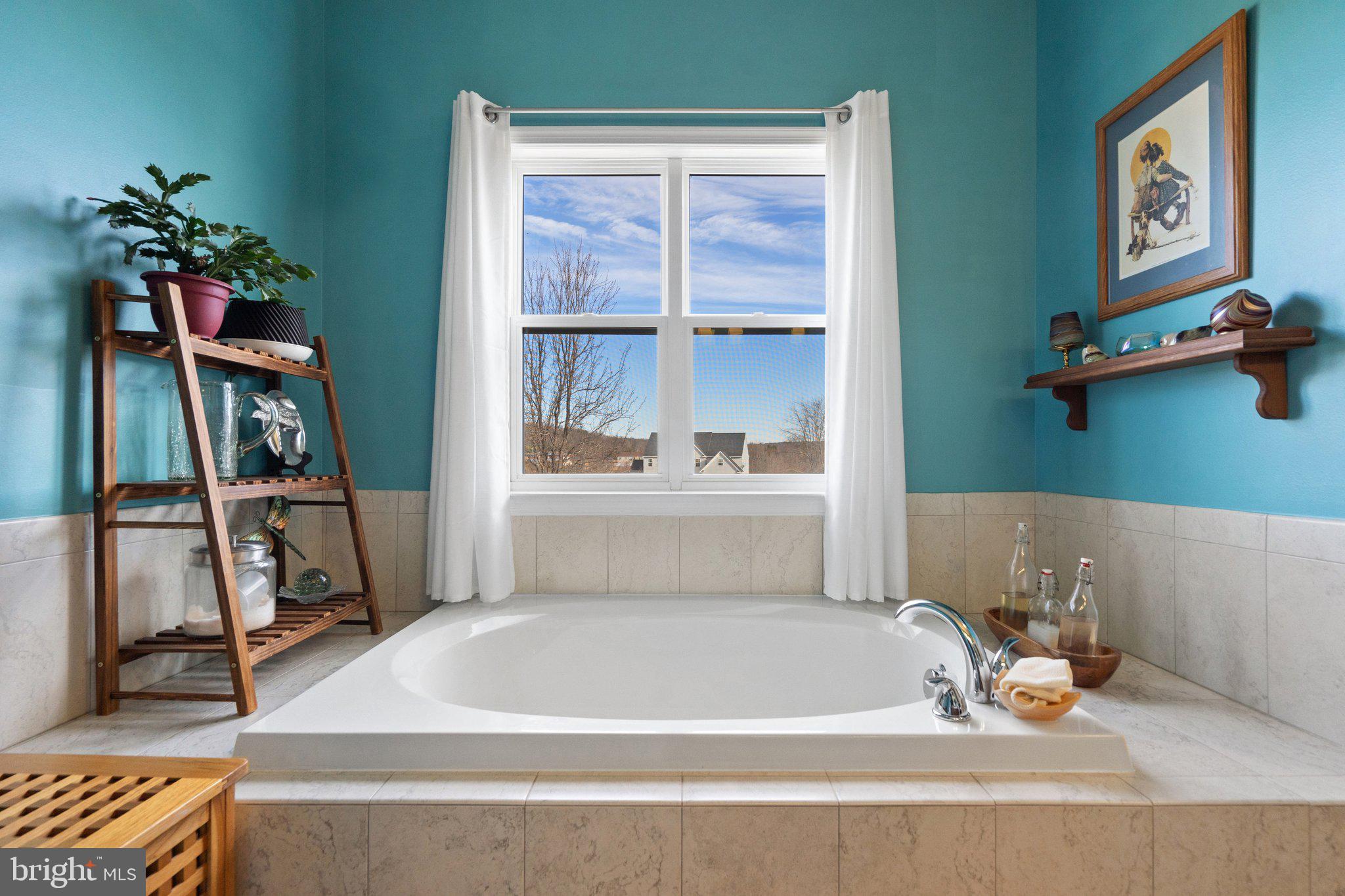 STONE RIDGE ESTATES - Residential