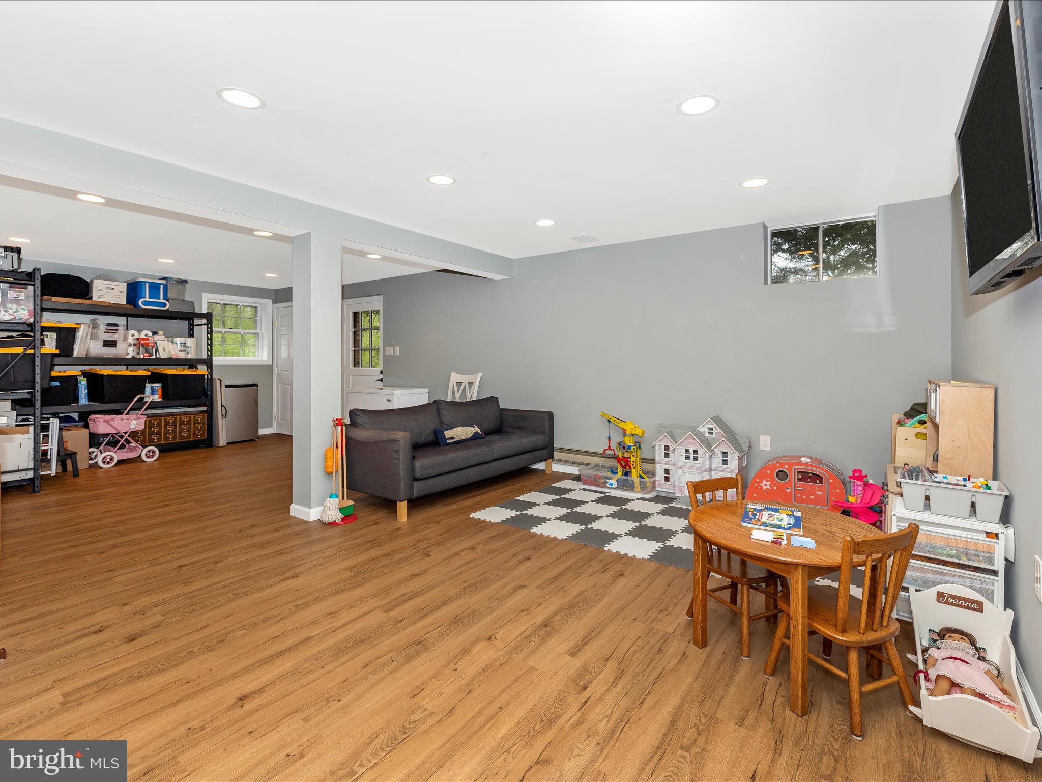 CLARKSBURG OUTSIDE - Residential