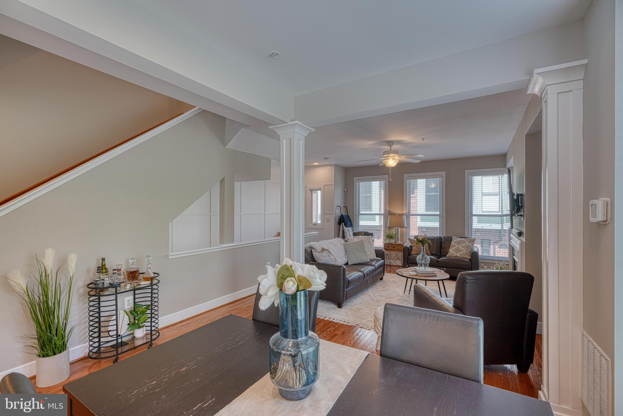 LOMBARD COURT - Residential