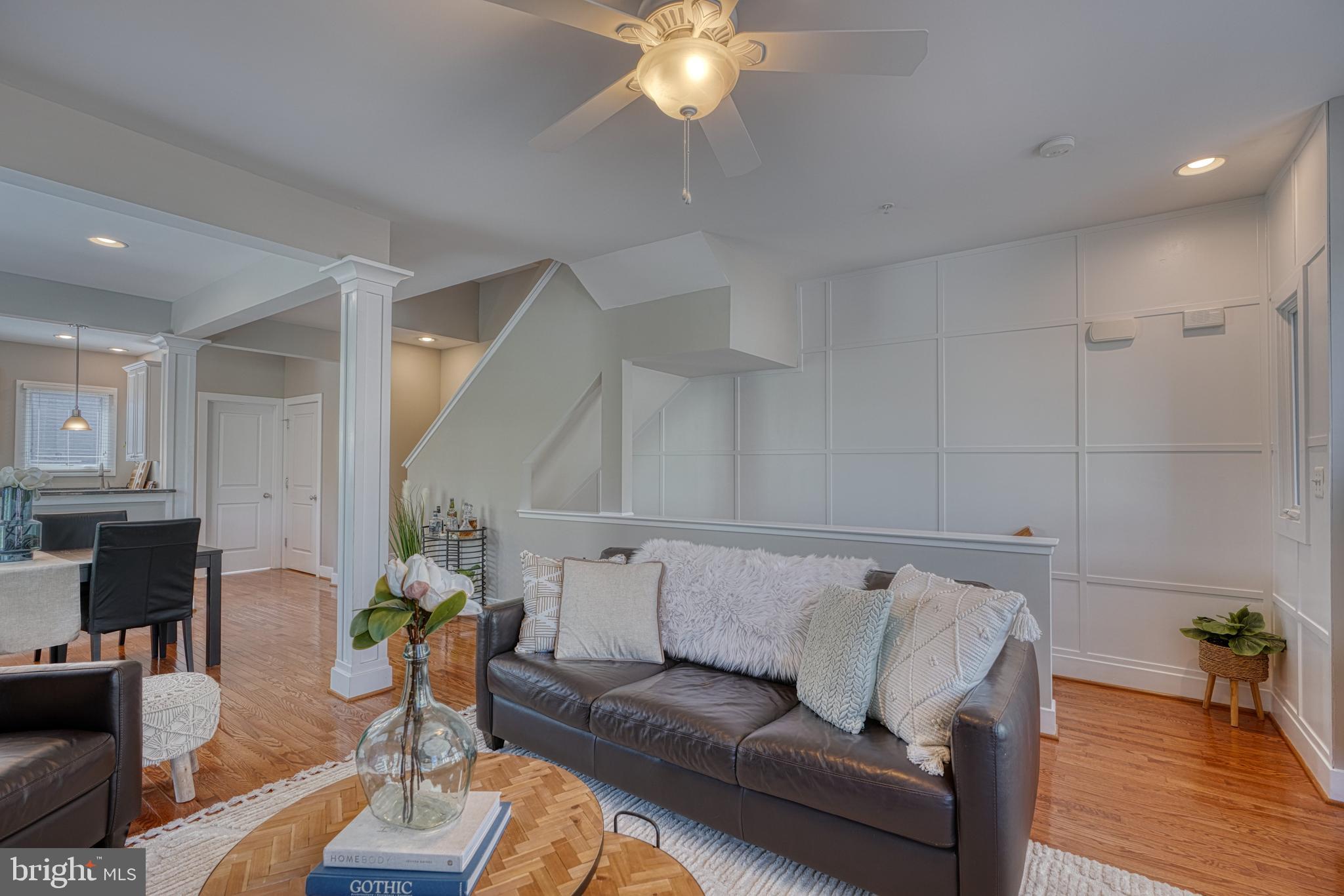 LOMBARD COURT - Residential