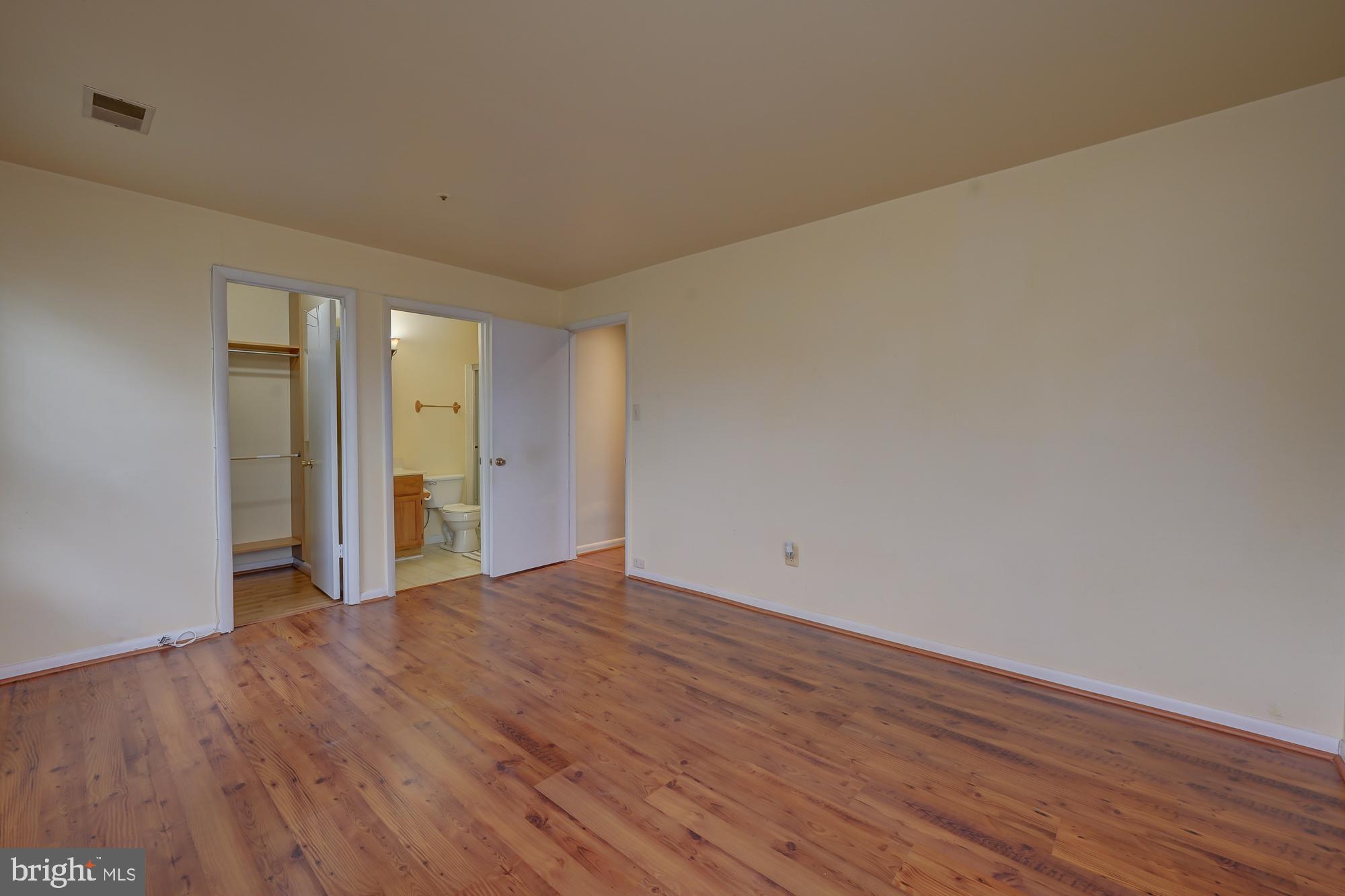 DEVON HILLS CONDO - Residential