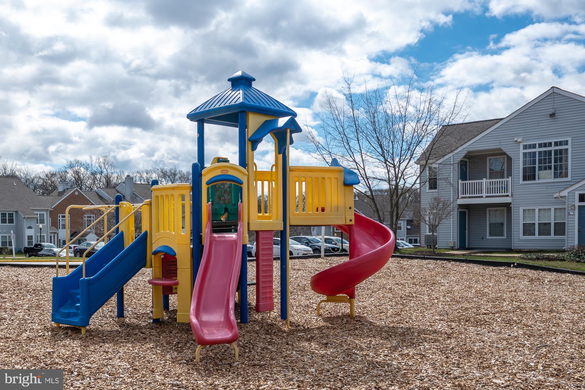 DEVON HILLS CONDO - Residential