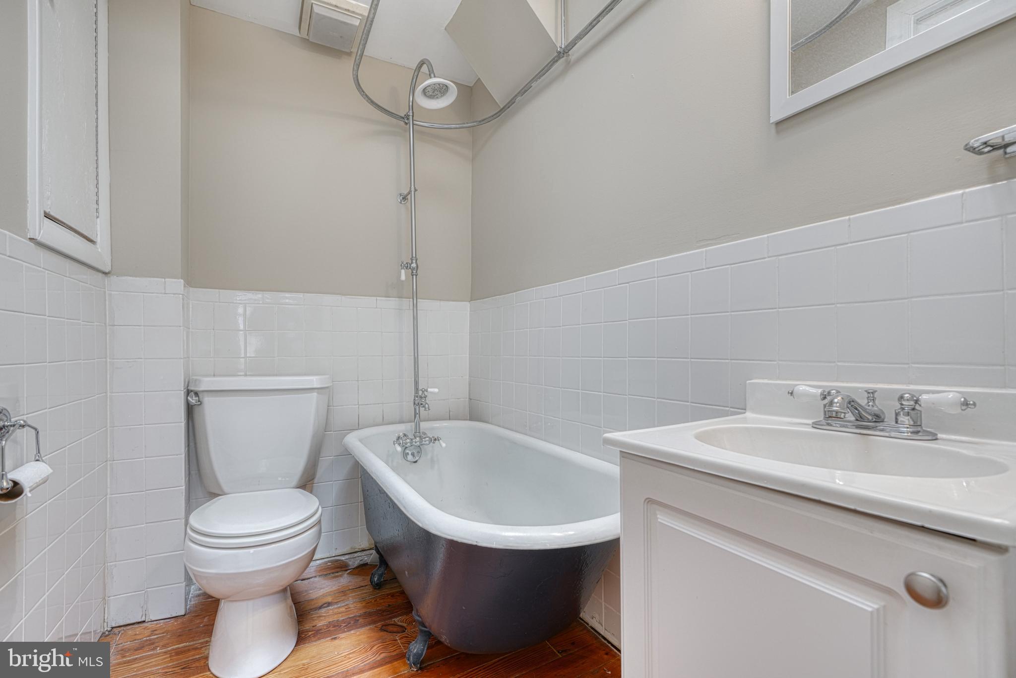 SOUTH BALTIMORE - Residential Lease