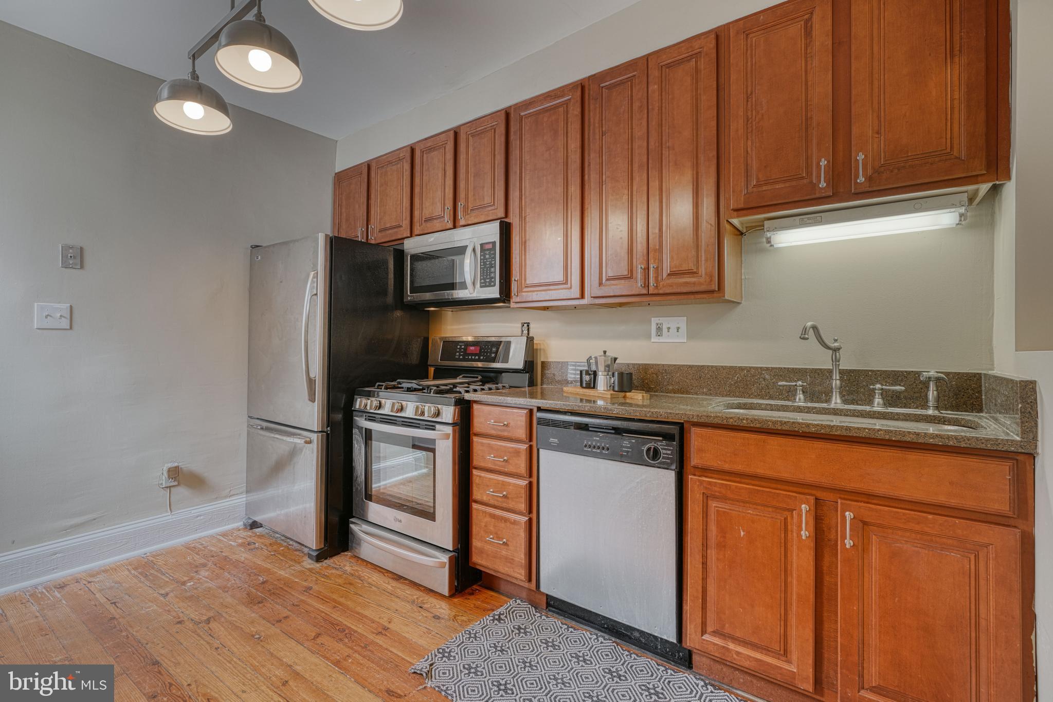 SOUTH BALTIMORE - Residential Lease