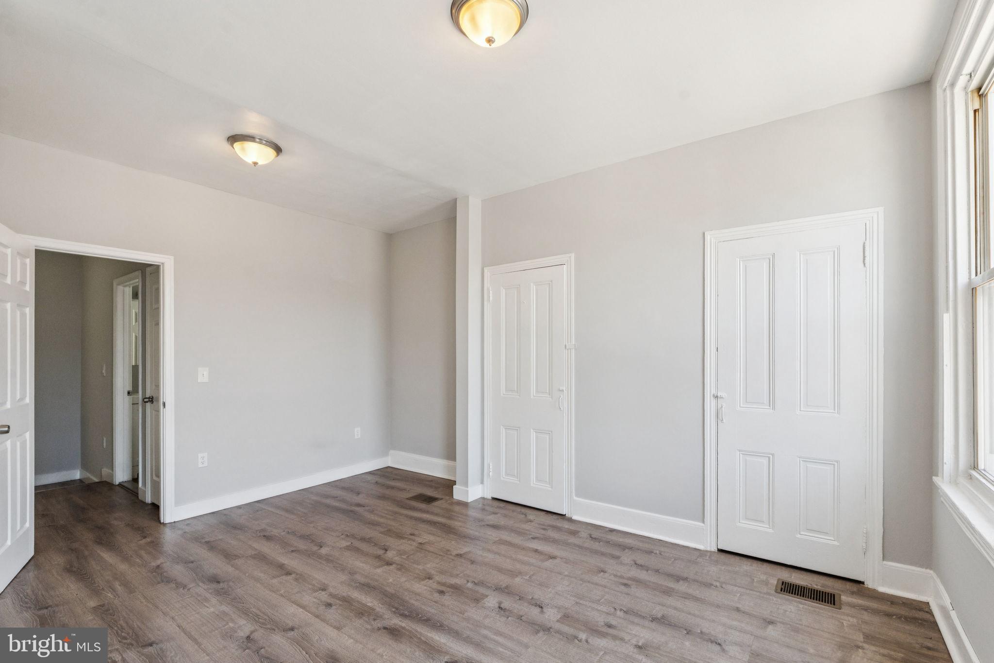 UNIVERSITY CITY - Residential