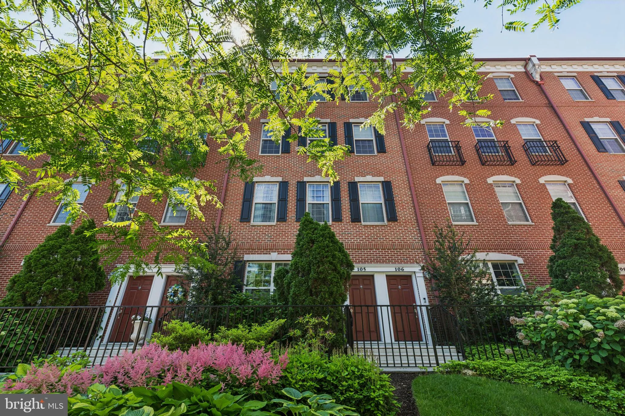 Philadelphia, Pennsylvania 19146, United States, 3 Bedrooms Bedrooms, ,3 BathroomsBathrooms,Residential,Active,131753