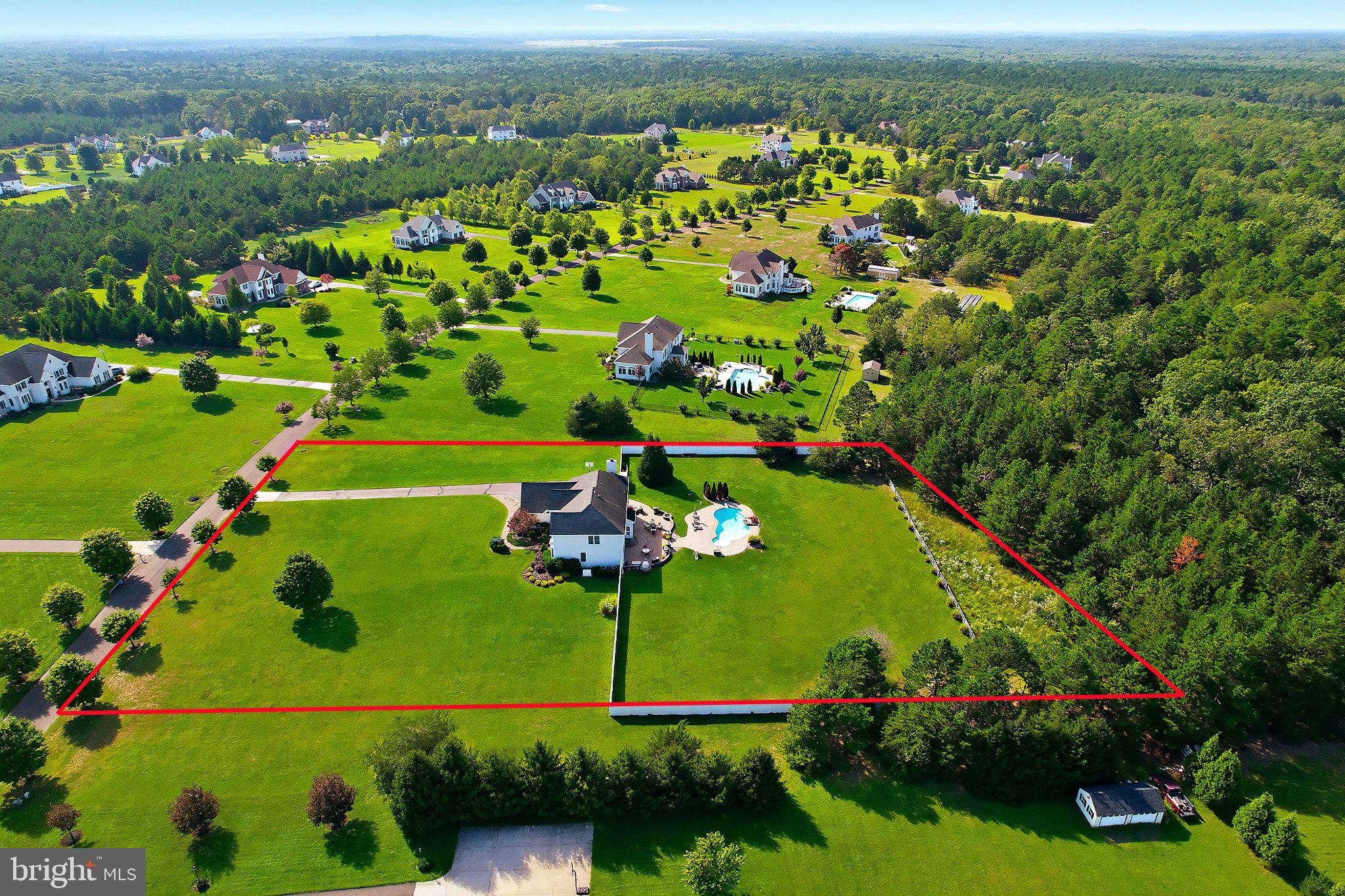 43 OXFORD CIRCLE
