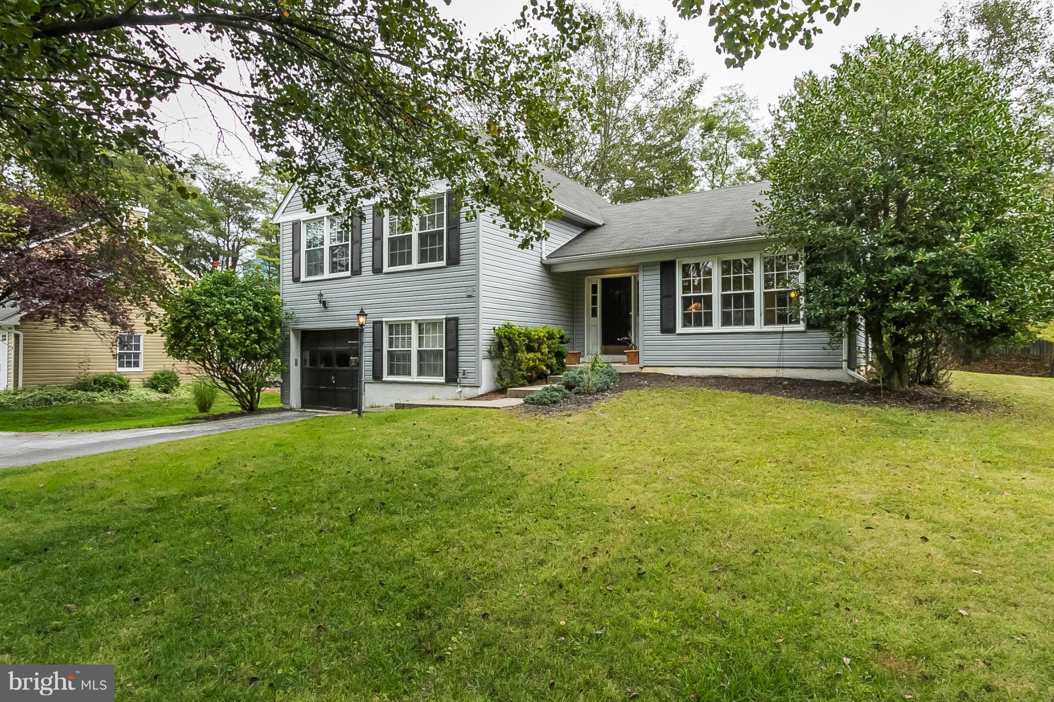 HUNT RIDGE - Residential