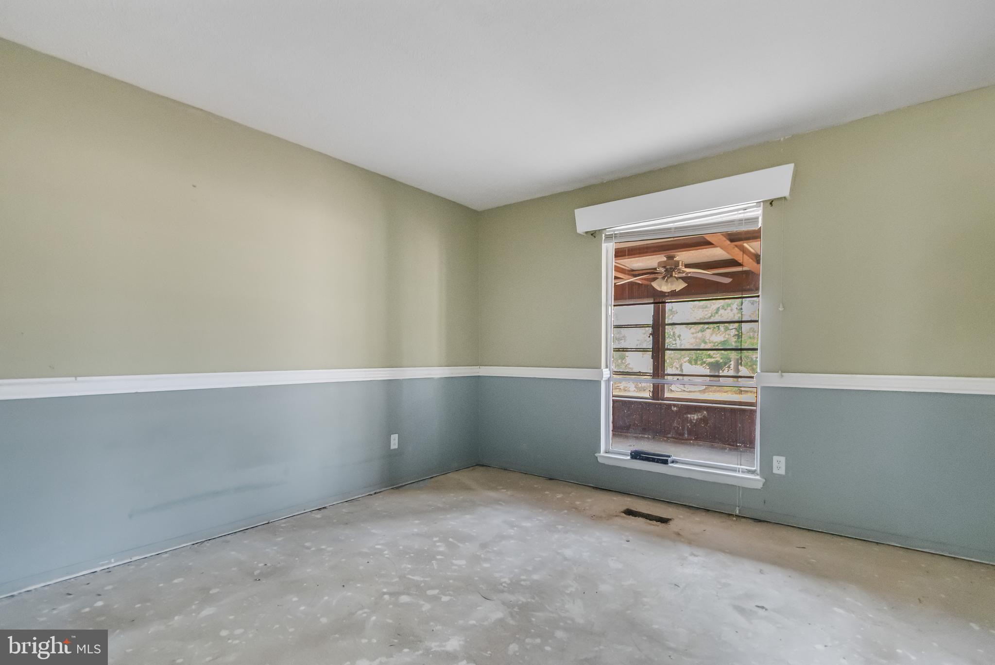 TANTALLON ON THE POTOMAC - Residential