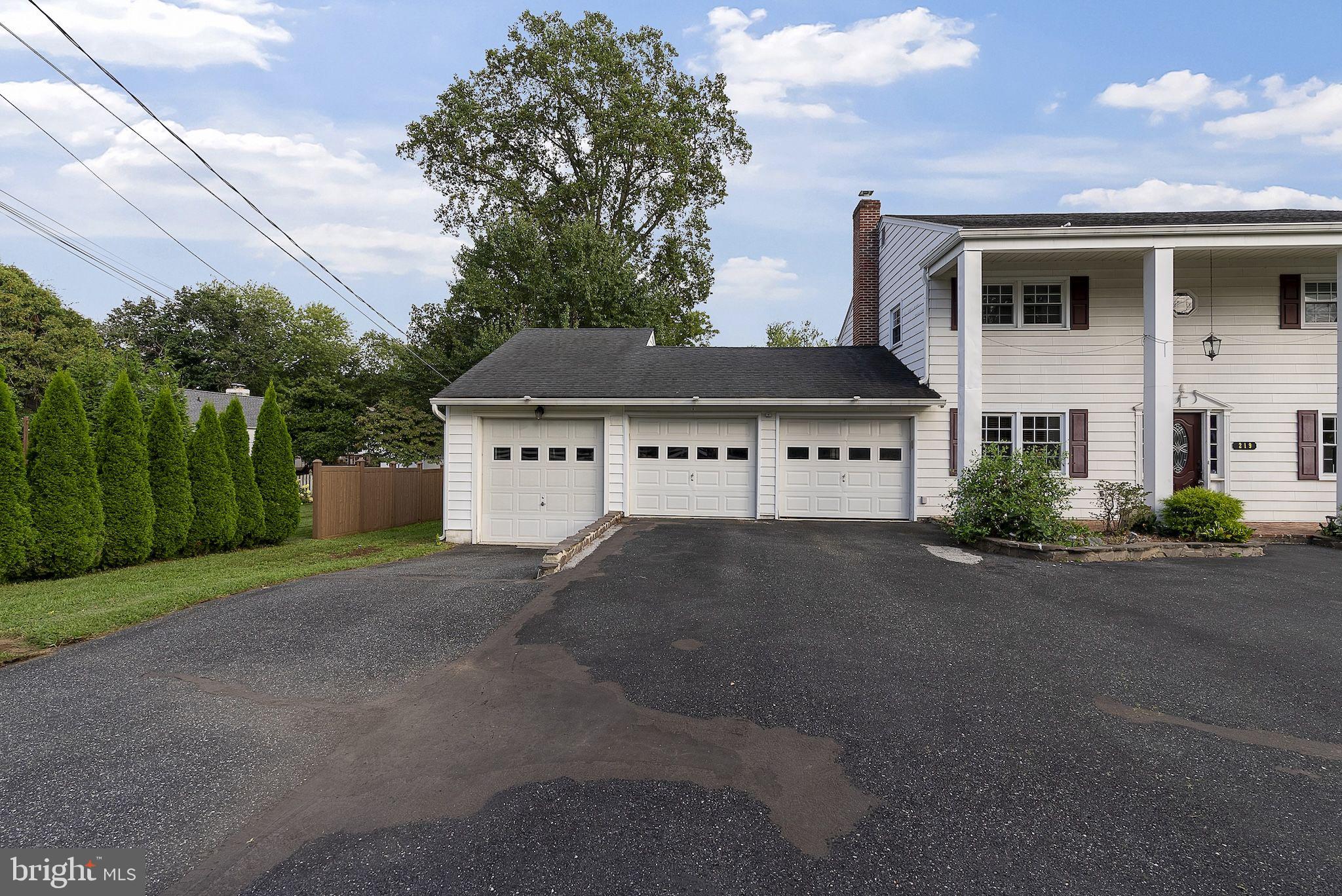 TOWN OF BEL AIR - Residential