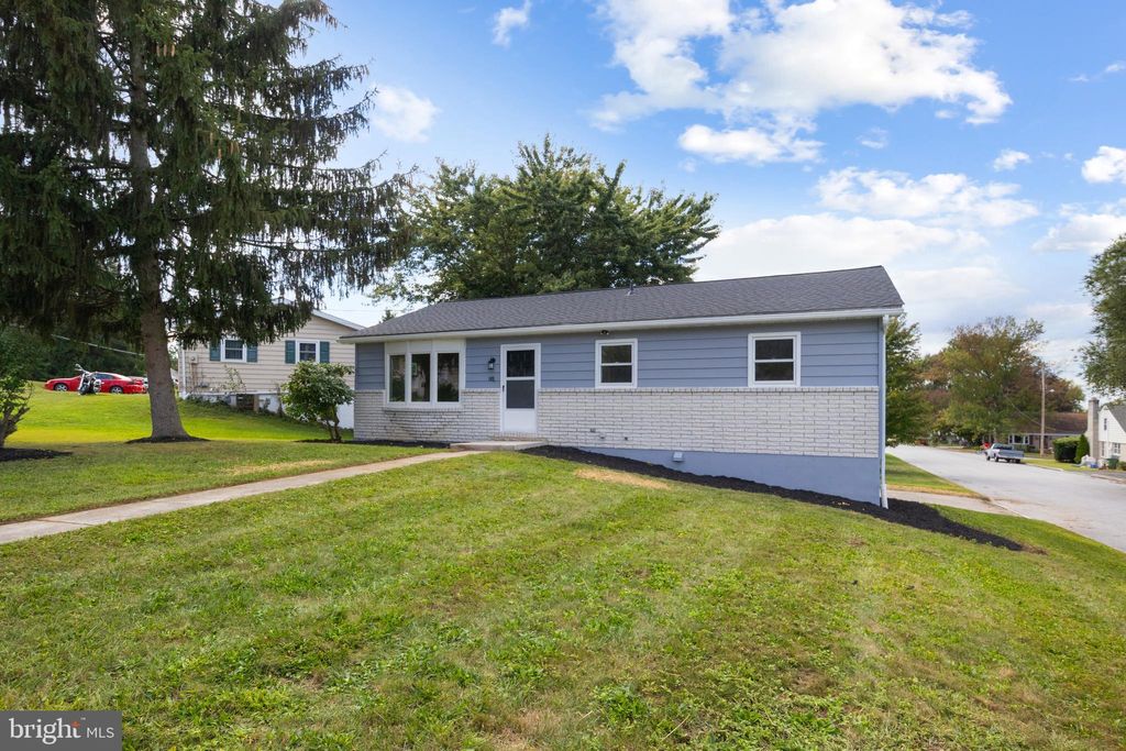 Photo of 105 Baugher Drive, HANOVER, PA 17331 (MLS # PAYK2088112)