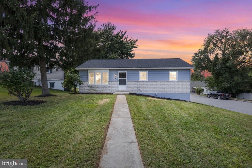 Photo of 105 Baugher Drive, HANOVER, PA 17331 (MLS # PAYK2088112)