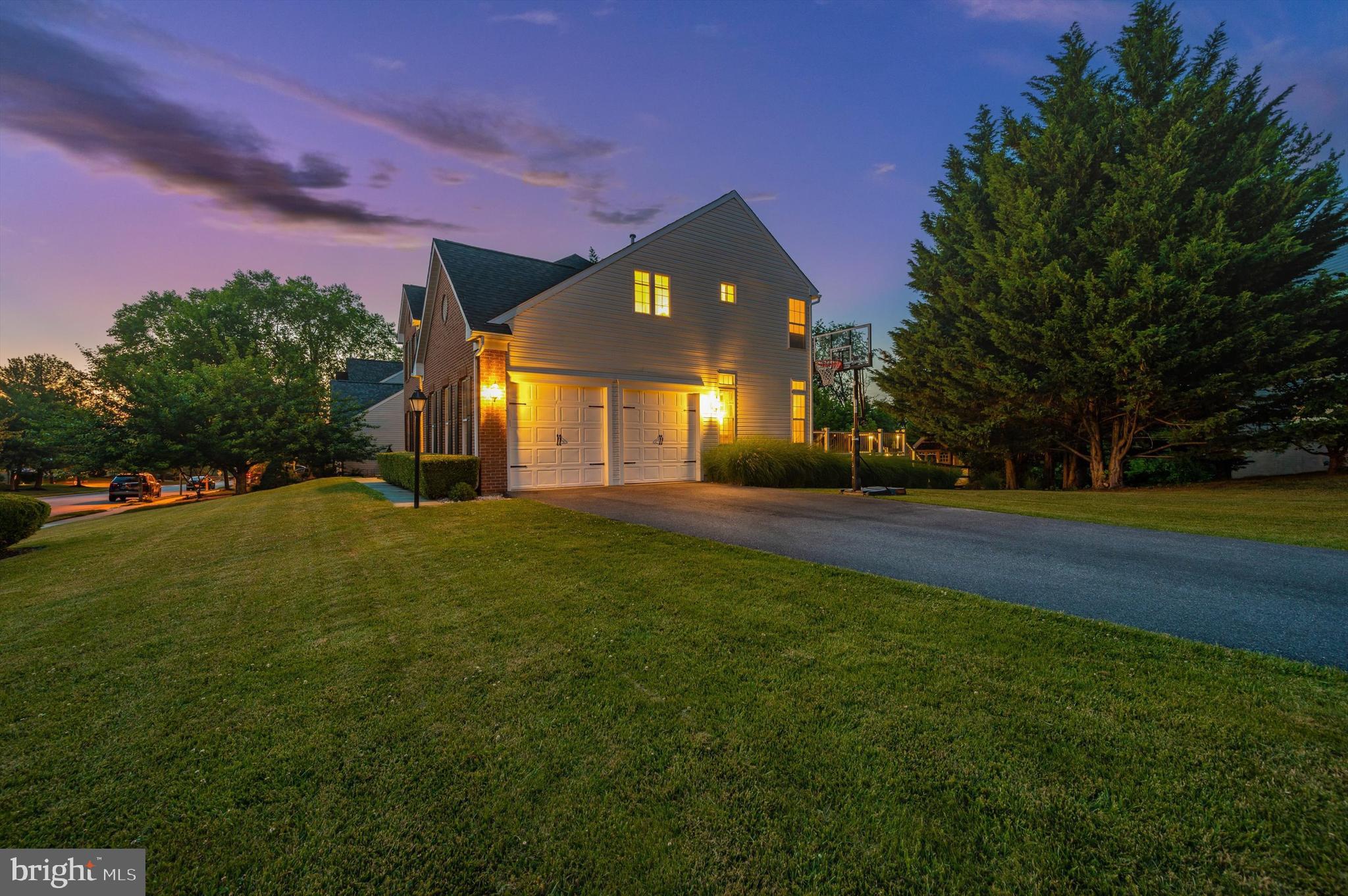 SPRING RIDGE - Residential