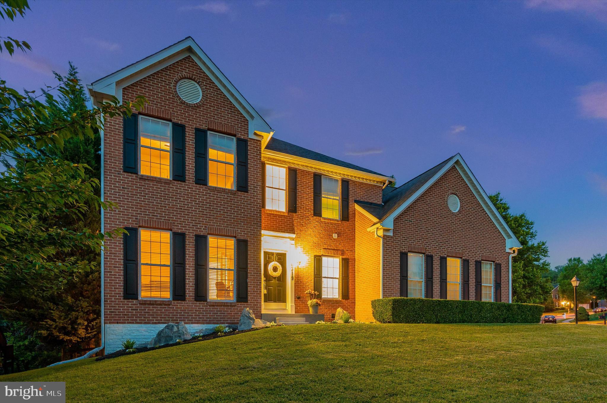 SPRING RIDGE - Residential