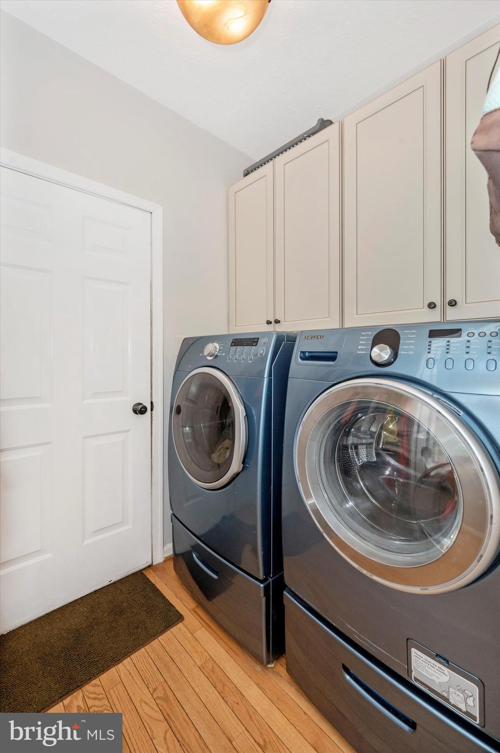 SPRING RIDGE - Residential