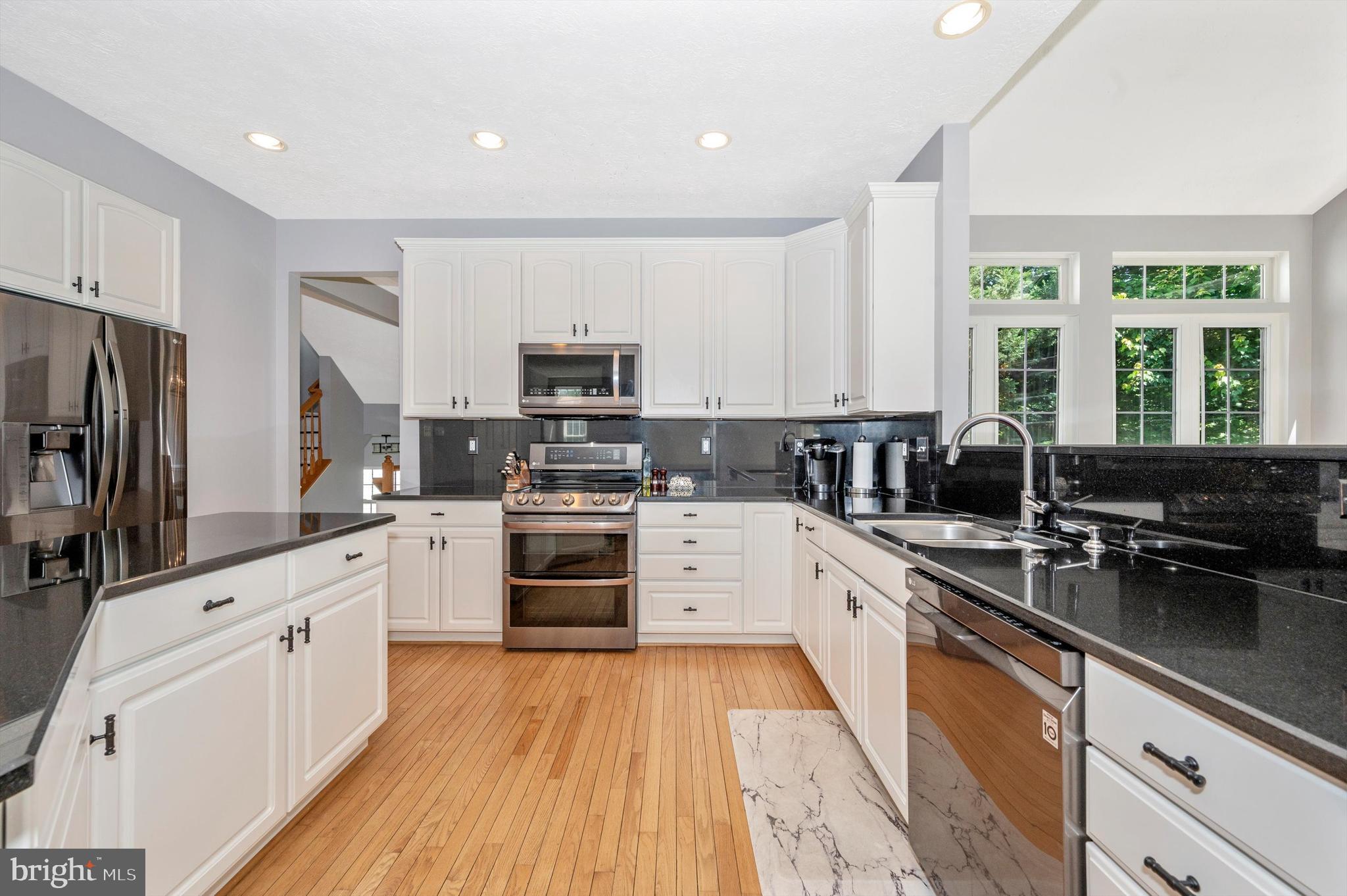 SPRING RIDGE - Residential