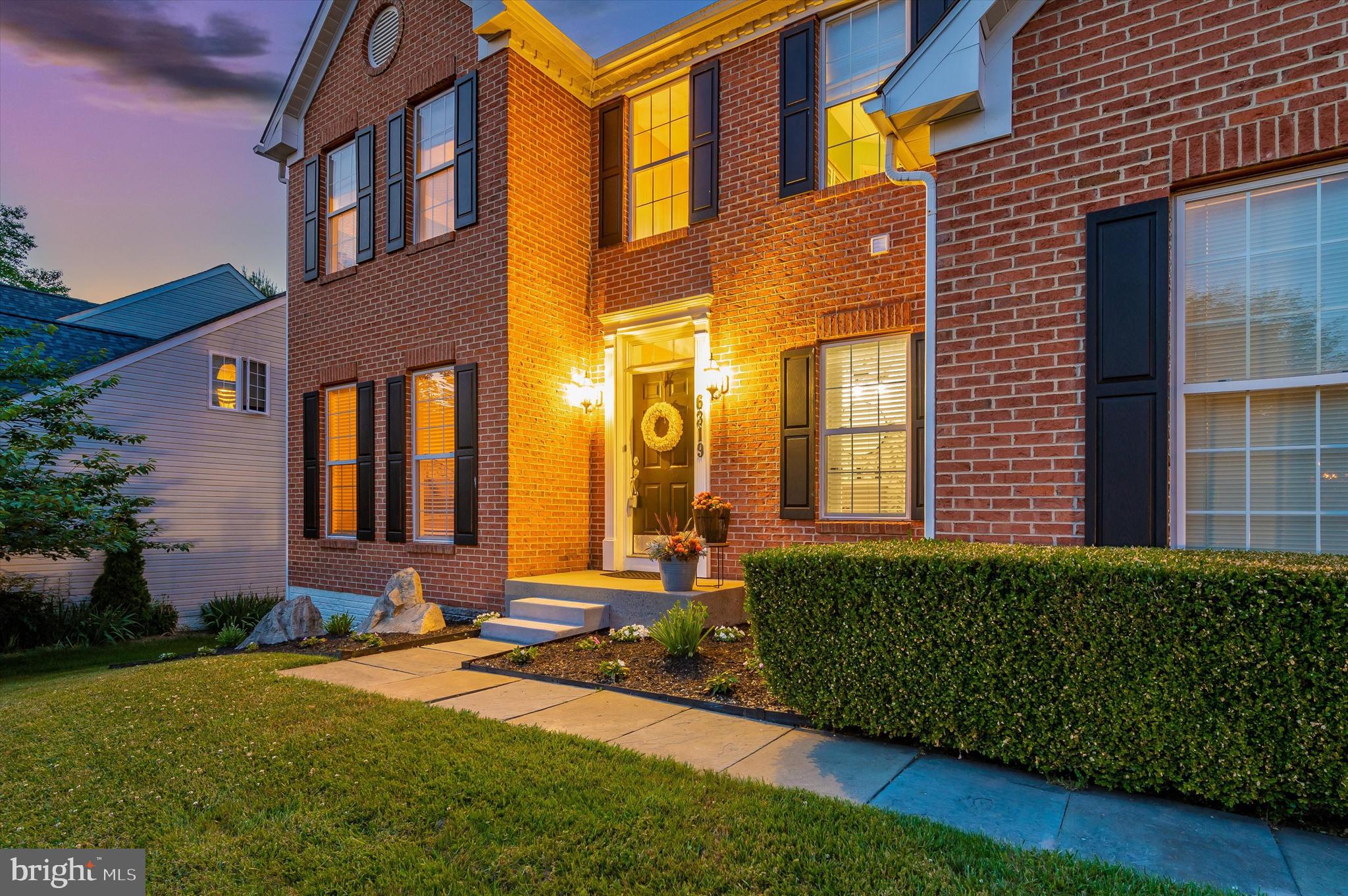 SPRING RIDGE - Residential