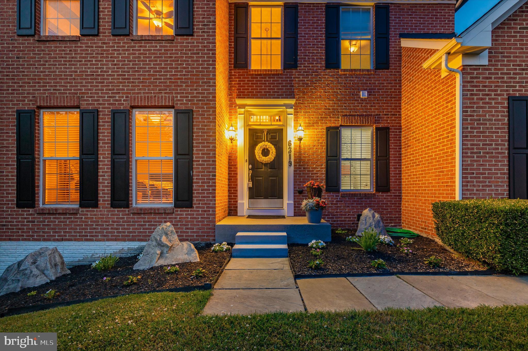 SPRING RIDGE - Residential