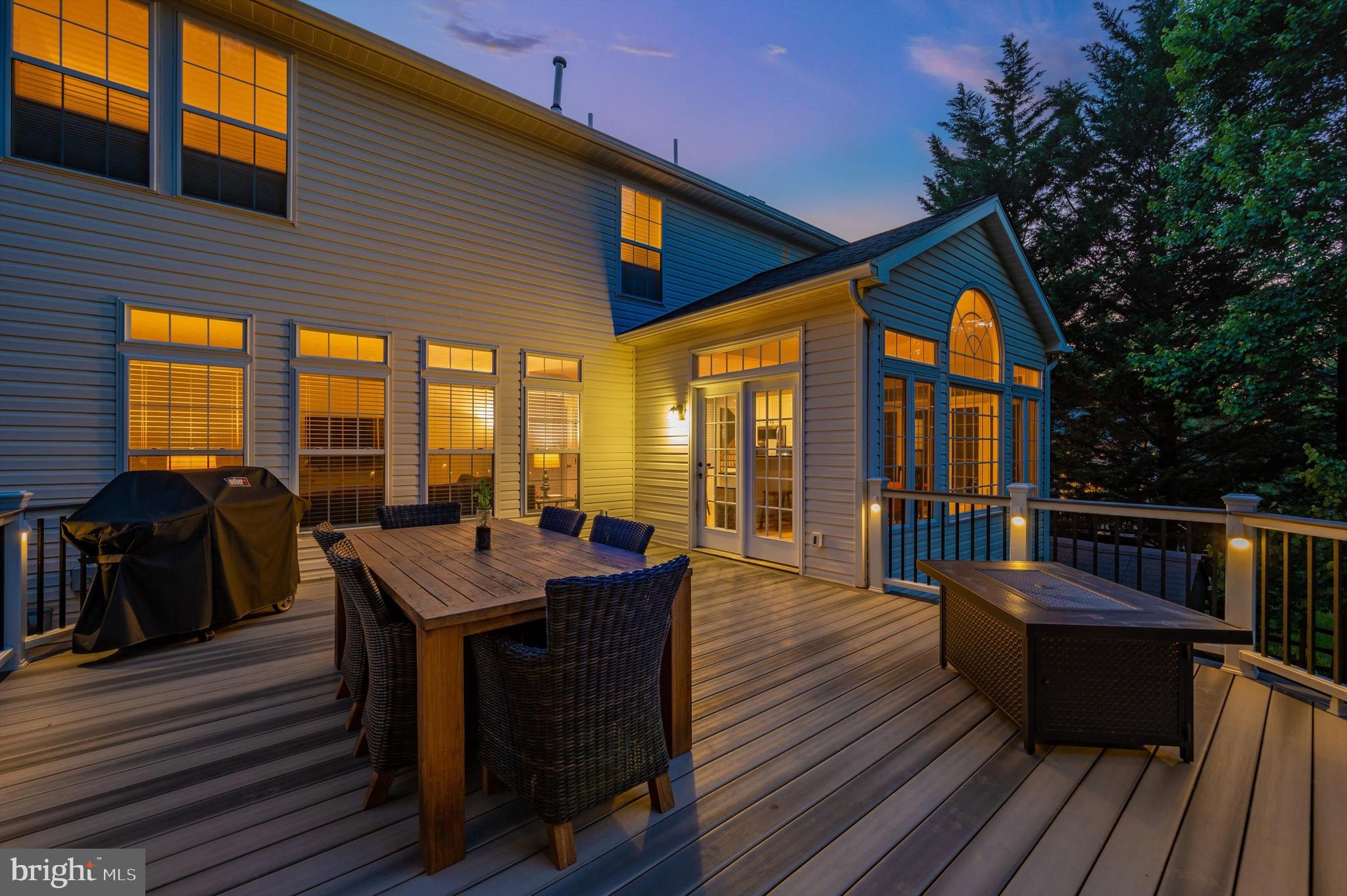 SPRING RIDGE - Residential