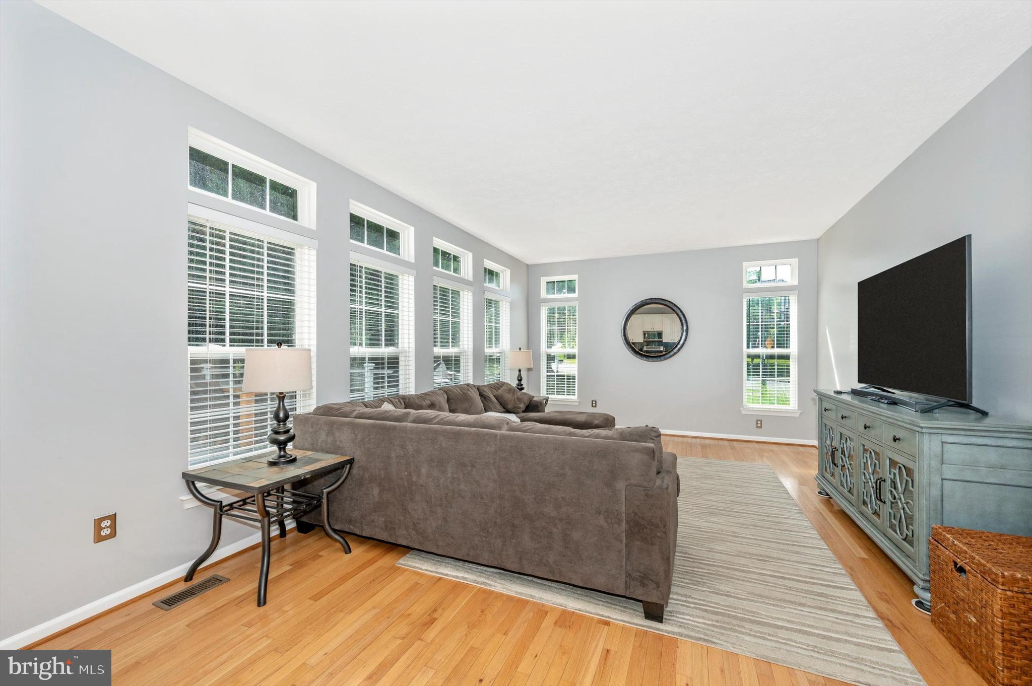 SPRING RIDGE - Residential