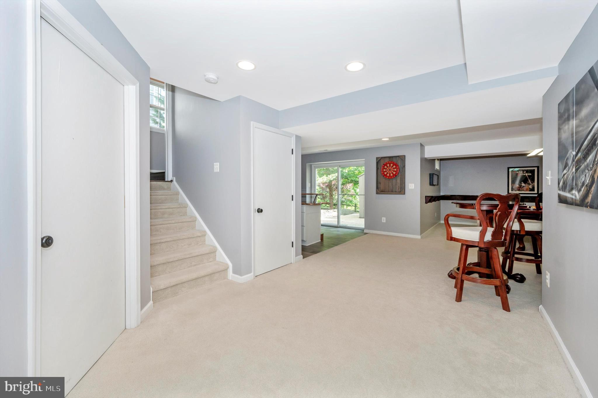 SPRING RIDGE - Residential