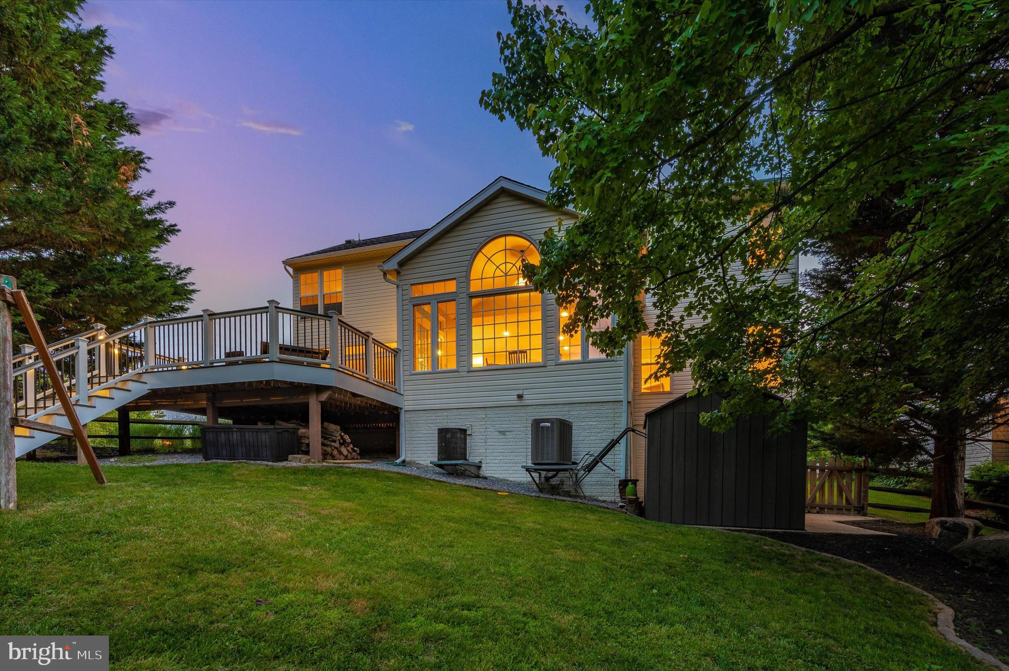 SPRING RIDGE - Residential