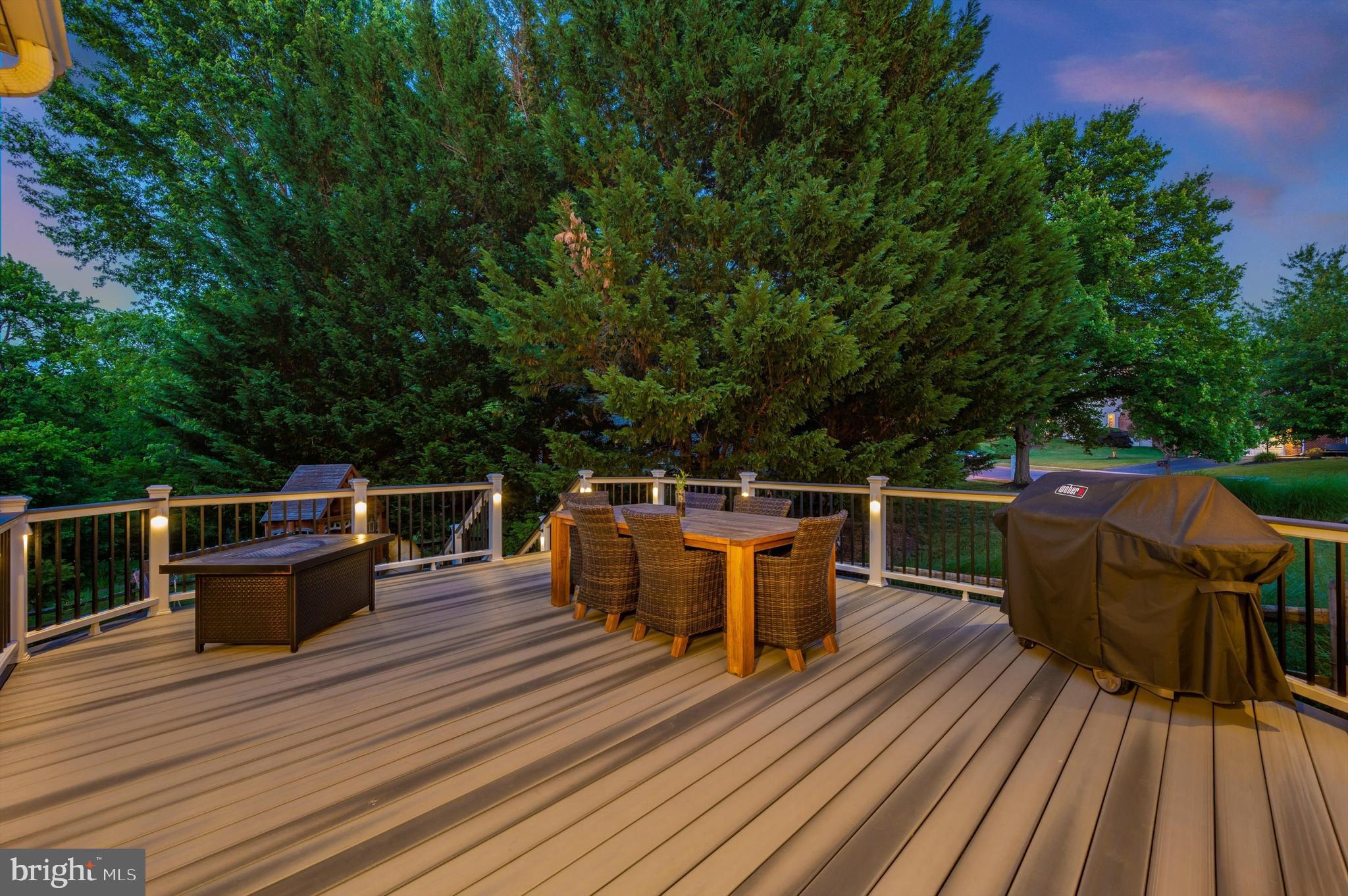 SPRING RIDGE - Residential