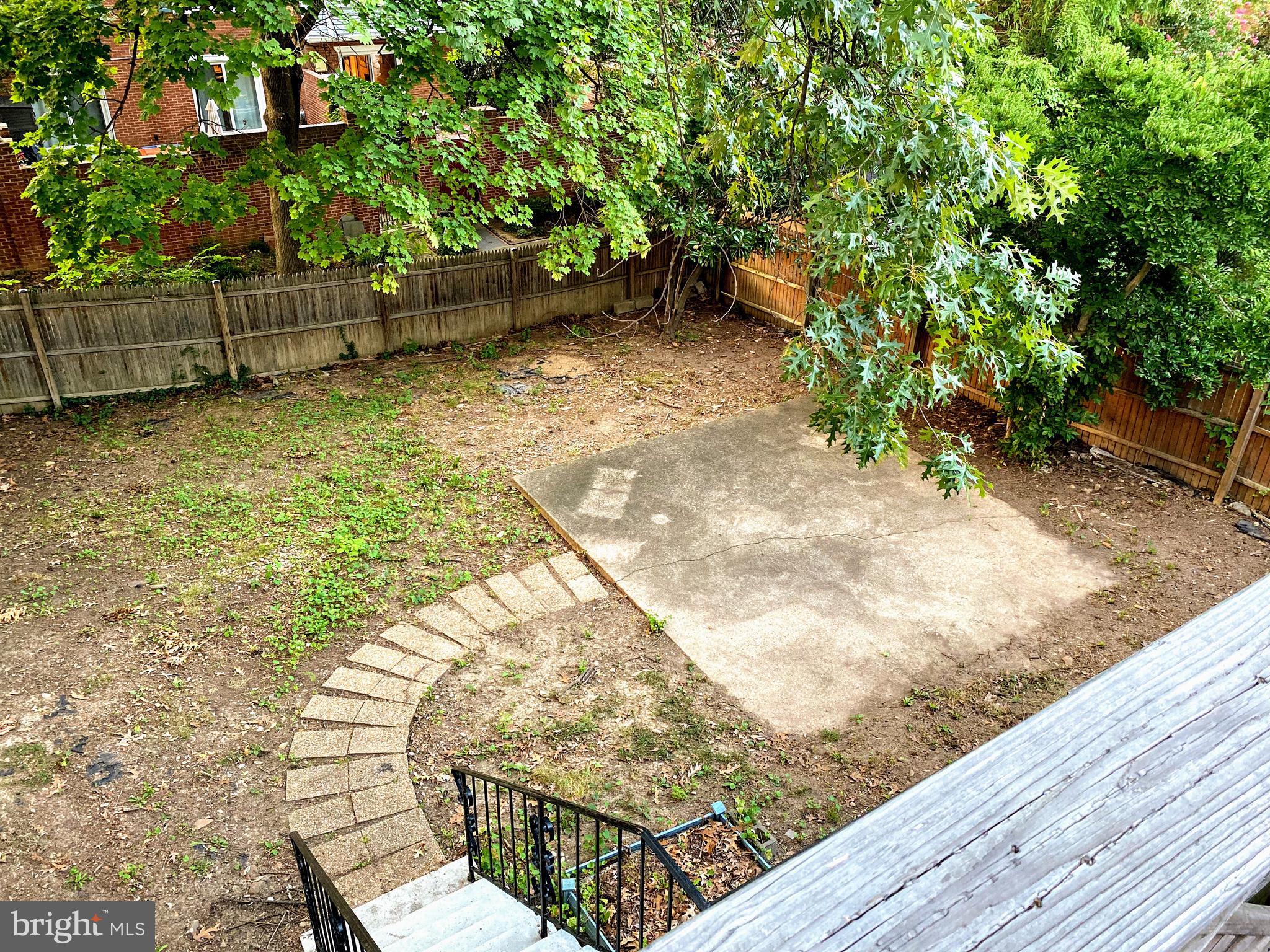 DOUGLAS PARK - Residential Lease