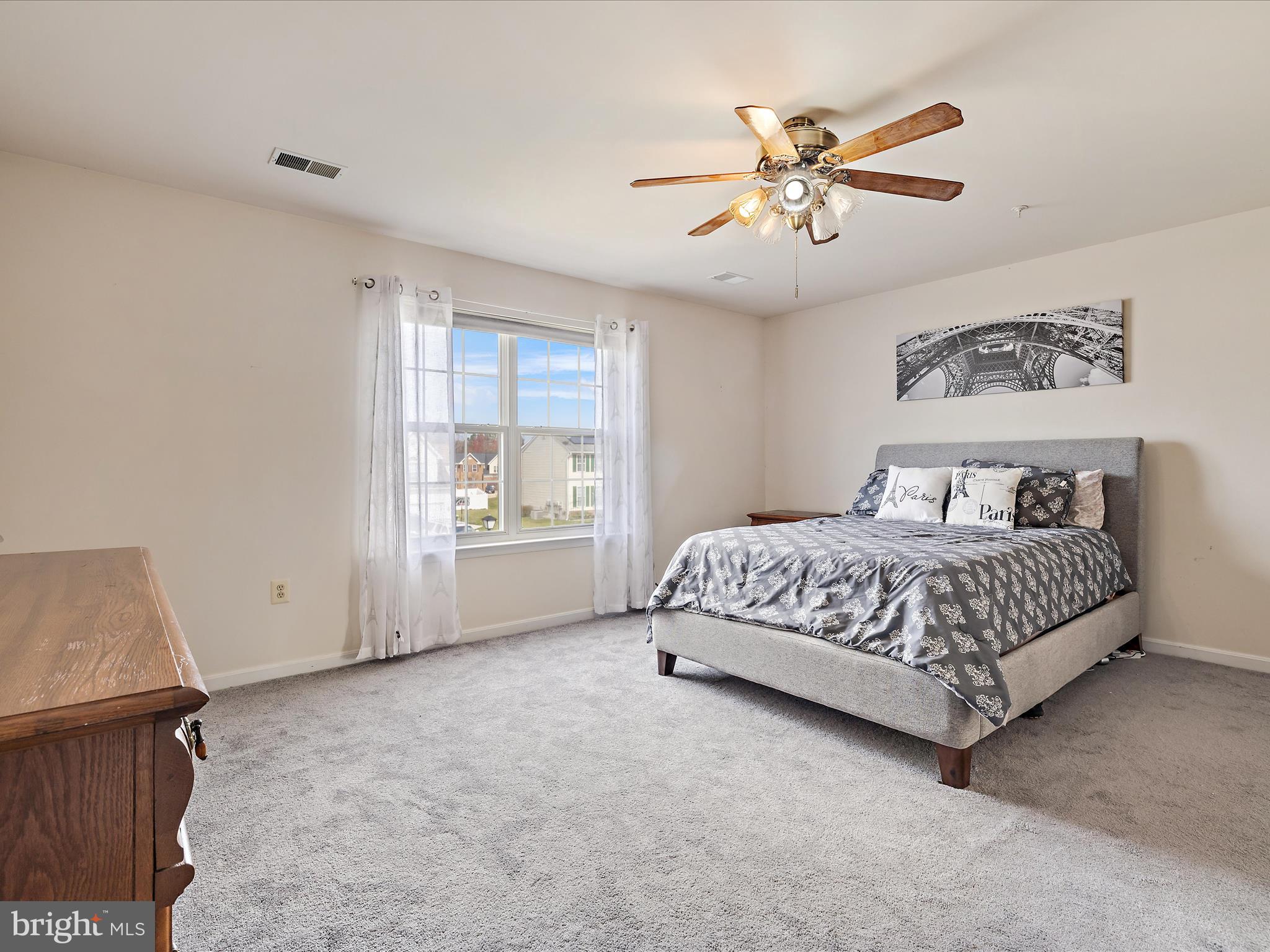 TINKERS CREEK ESTATES - Residential