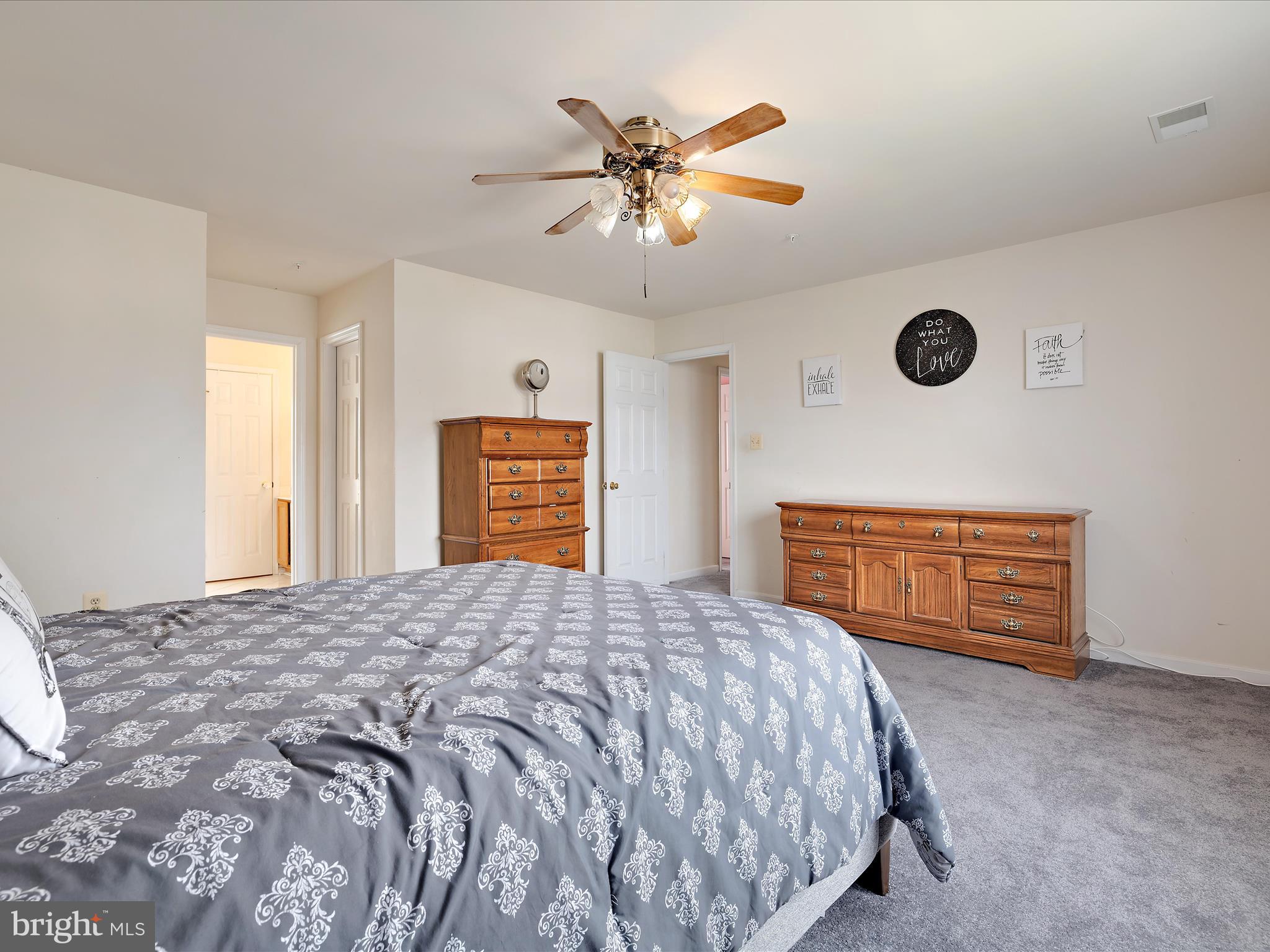 TINKERS CREEK ESTATES - Residential