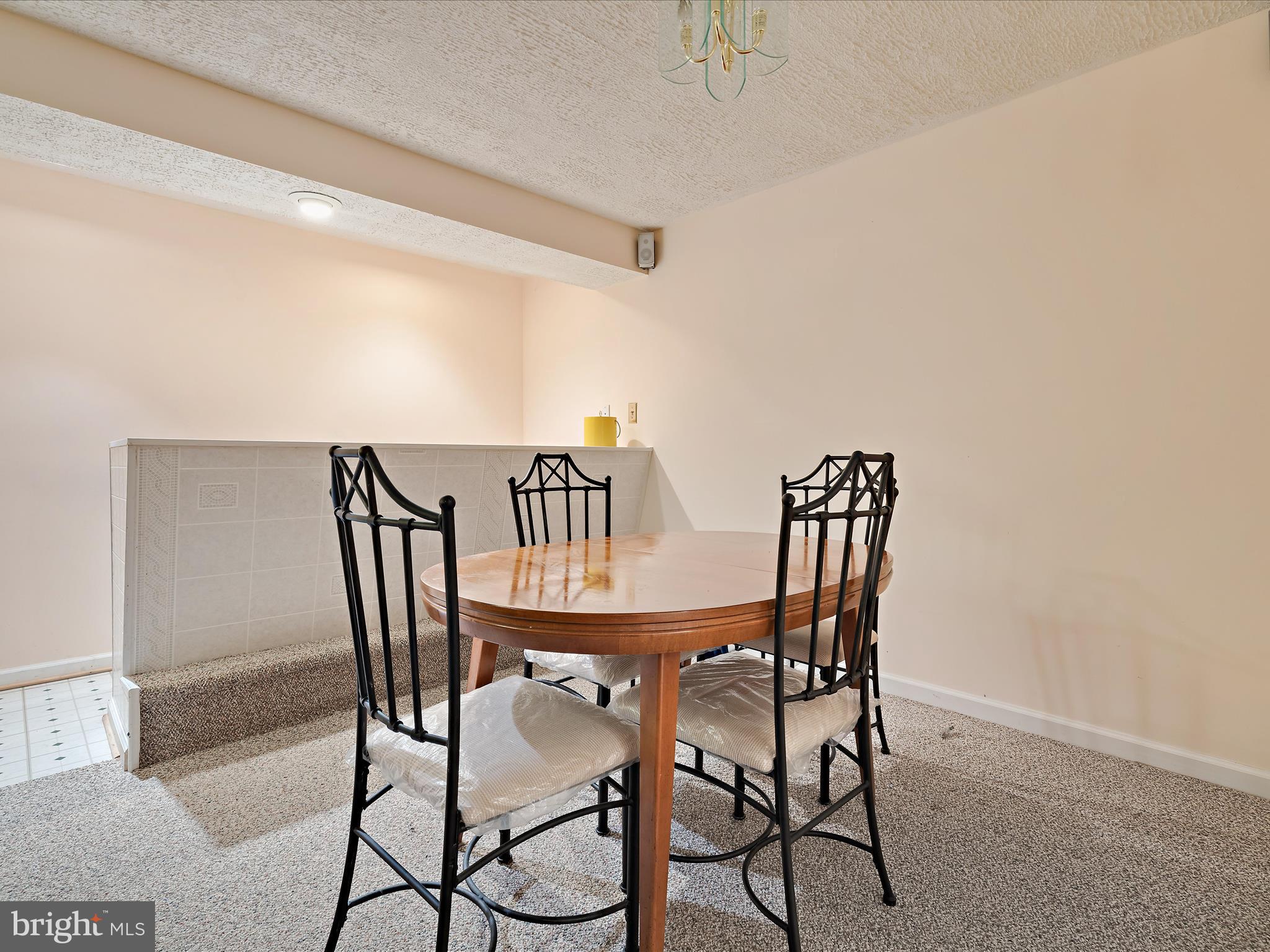 TINKERS CREEK ESTATES - Residential