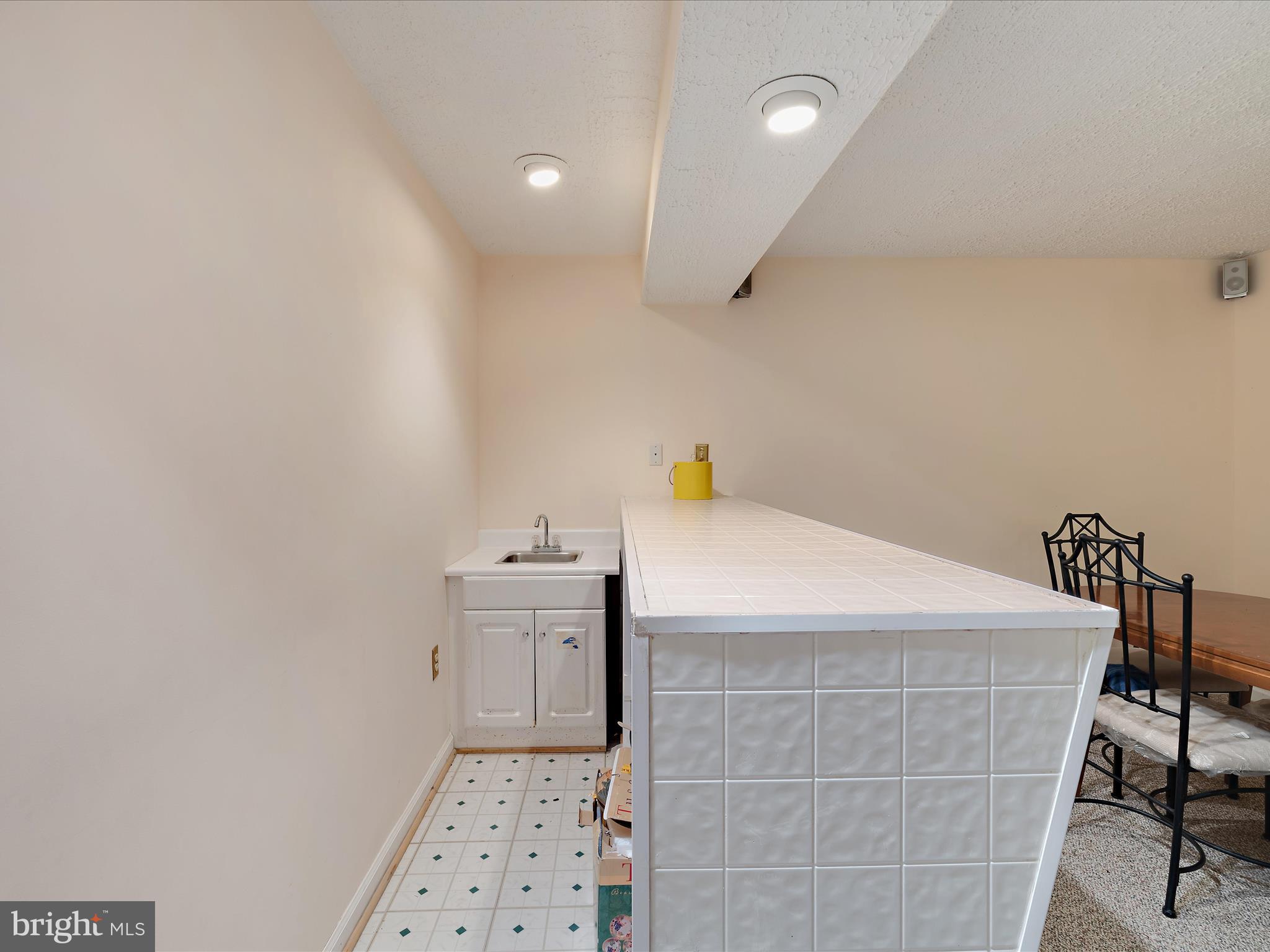 TINKERS CREEK ESTATES - Residential