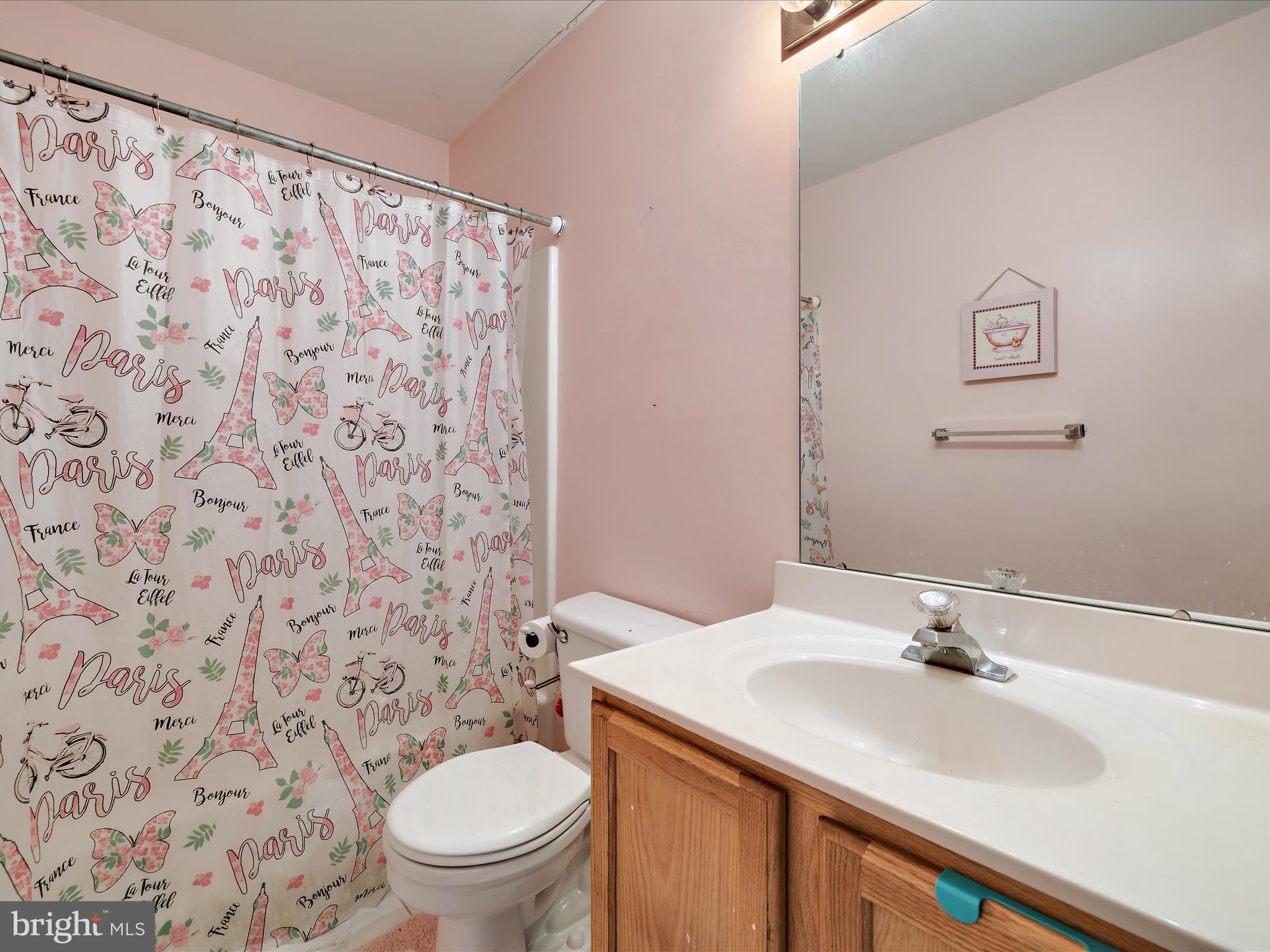 TINKERS CREEK ESTATES - Residential