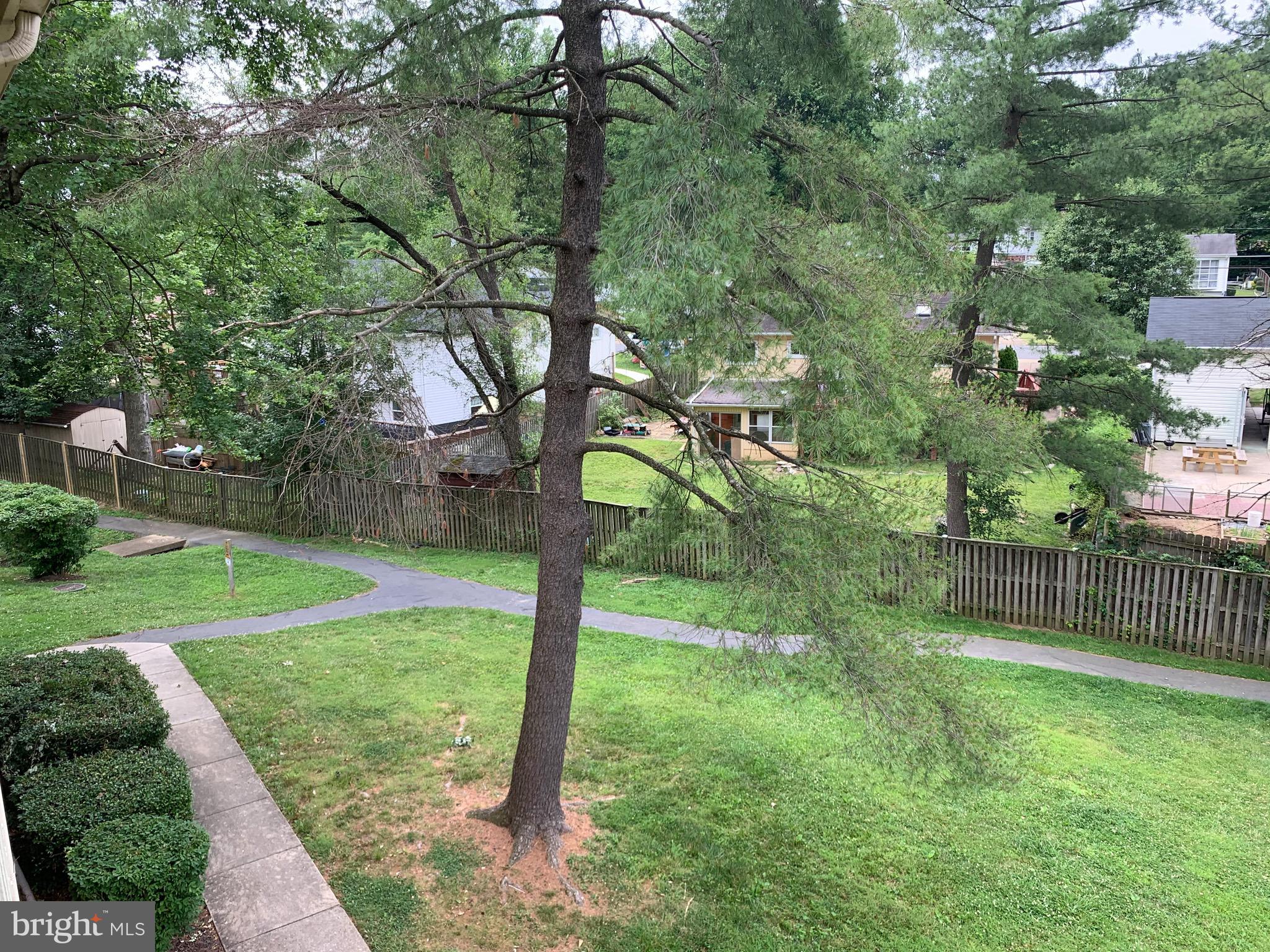 LITTLE RIVER SQUARE - Residential Lease